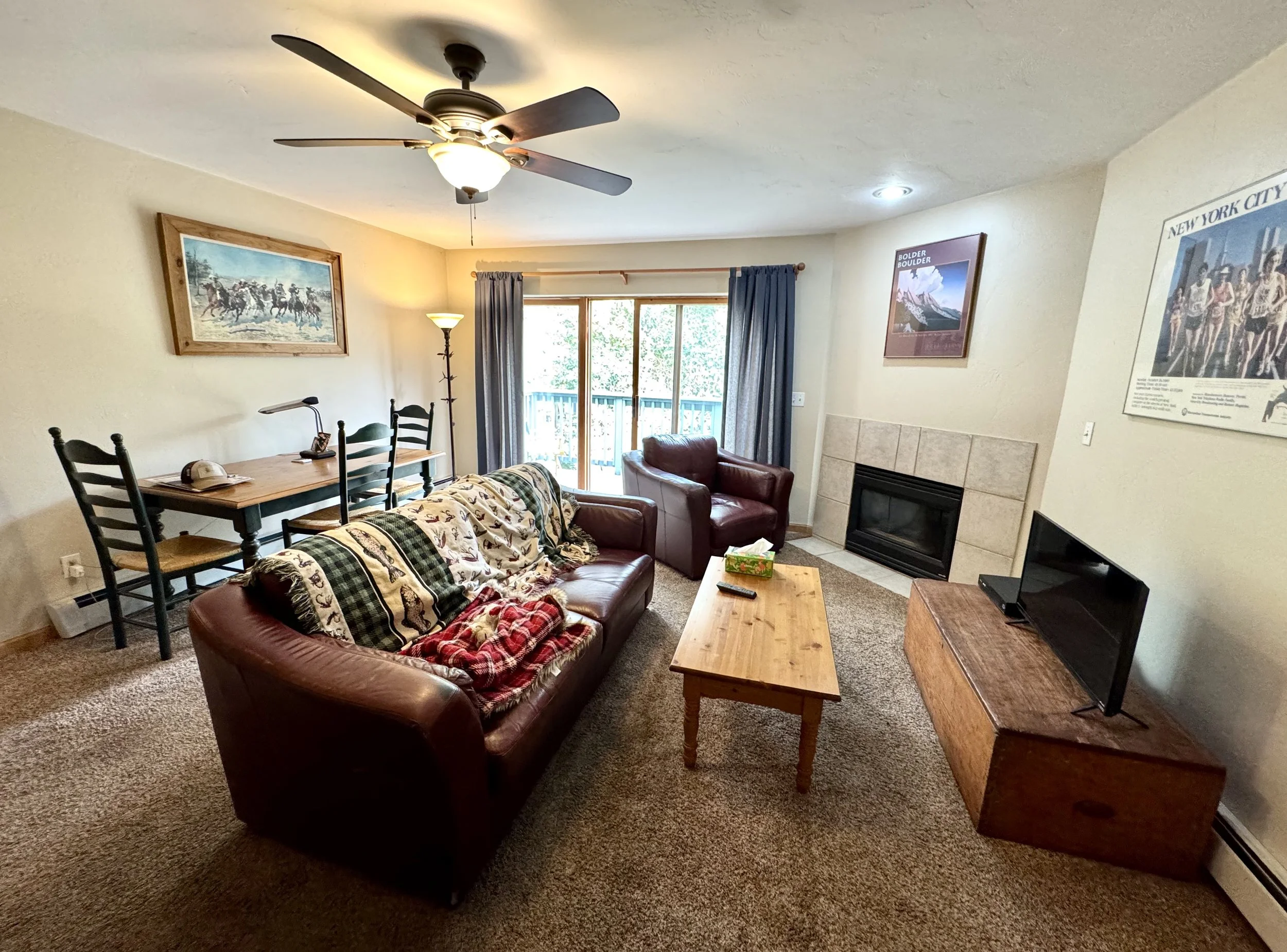 02 Living Dining 01.jpg