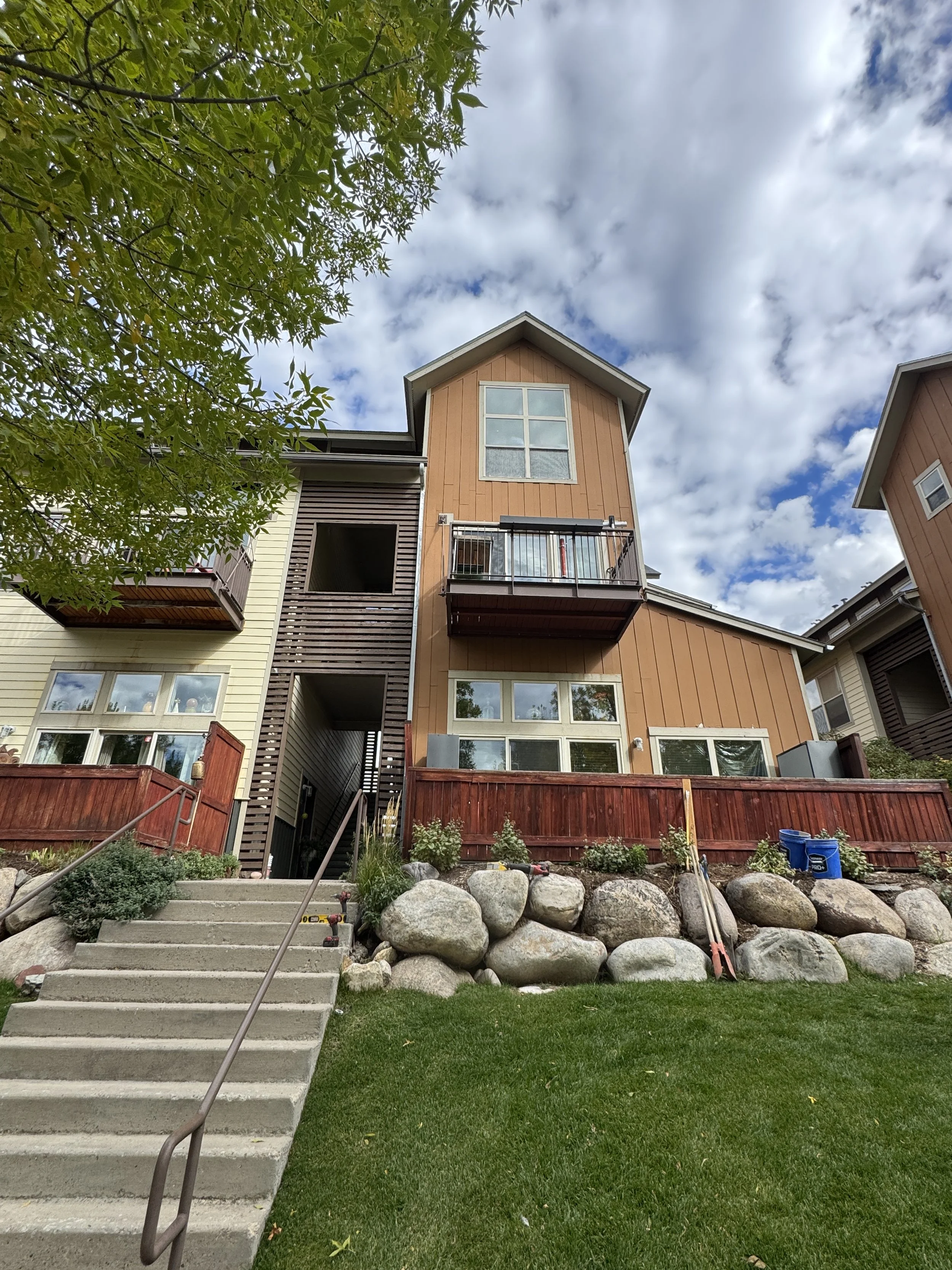 69 Marble H240 — $328,079