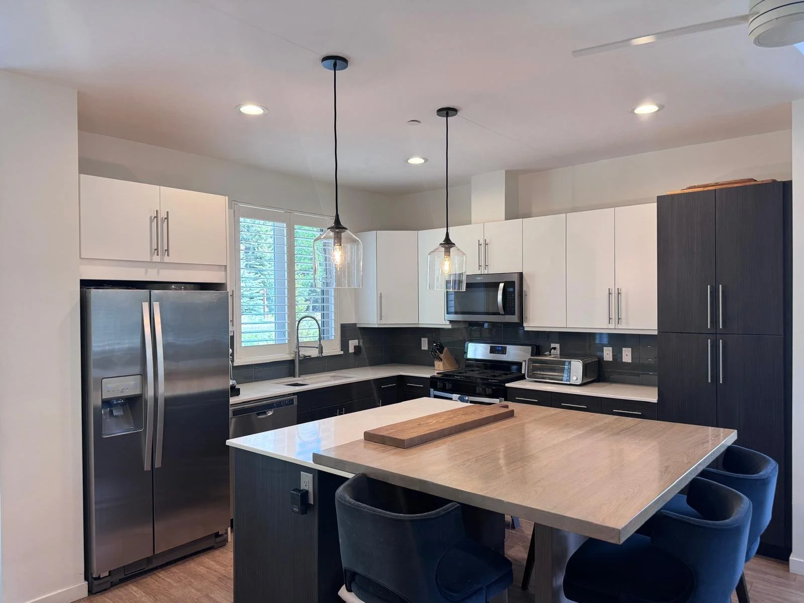 02 Kitchen 02.jpg