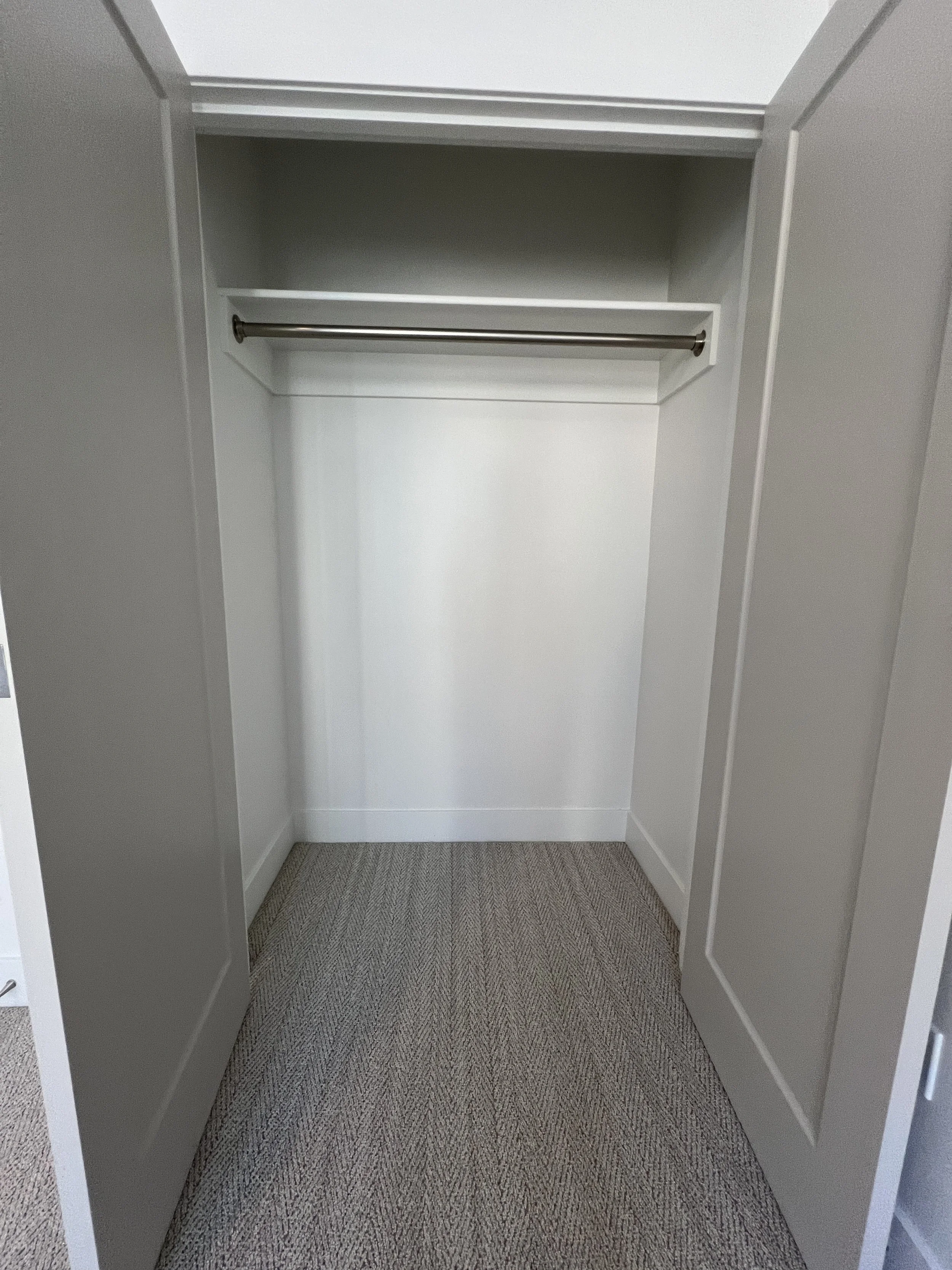 10 C201 Guest Bed 03.jpg