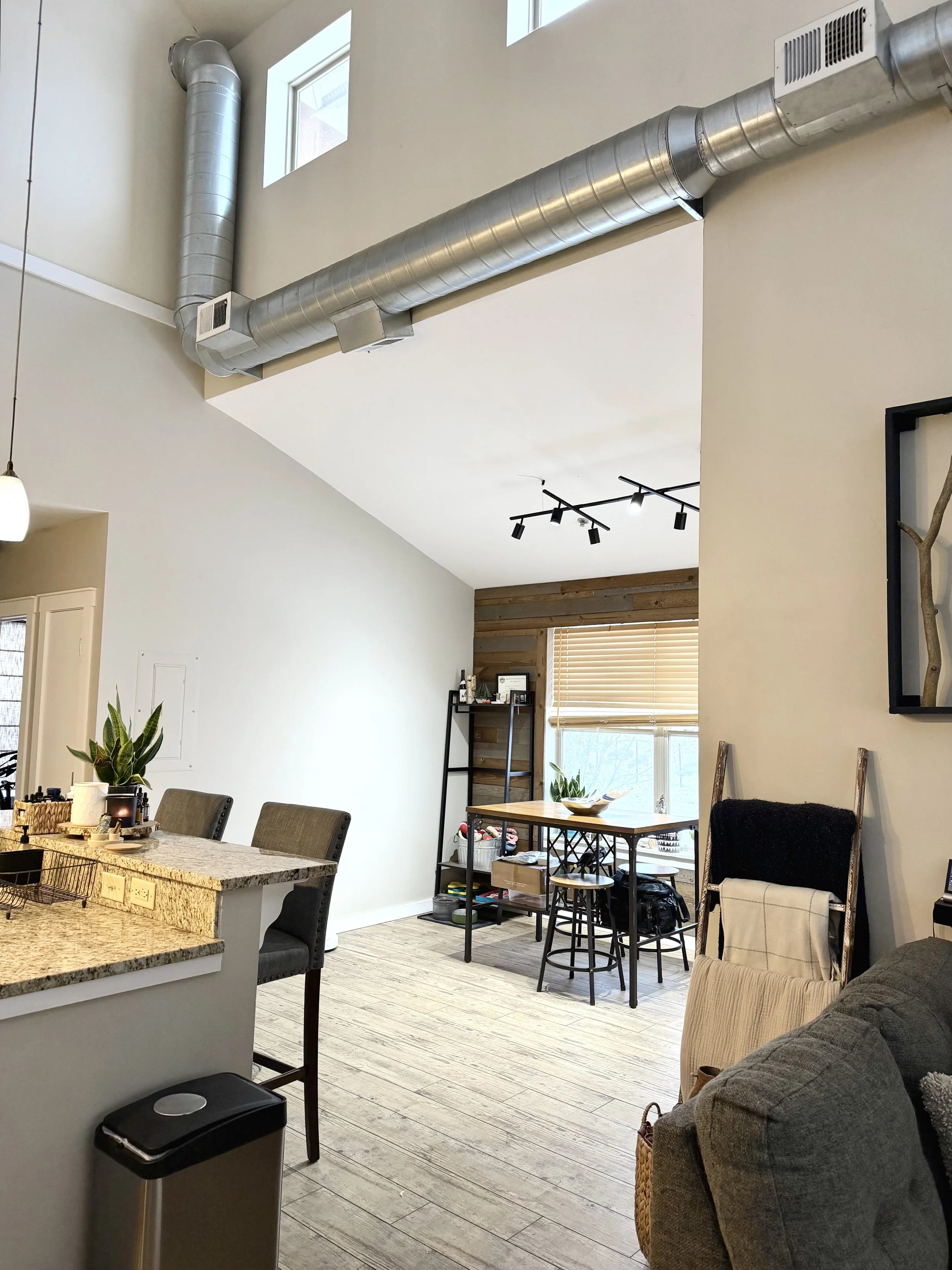 03 Dining Room 01.jpg