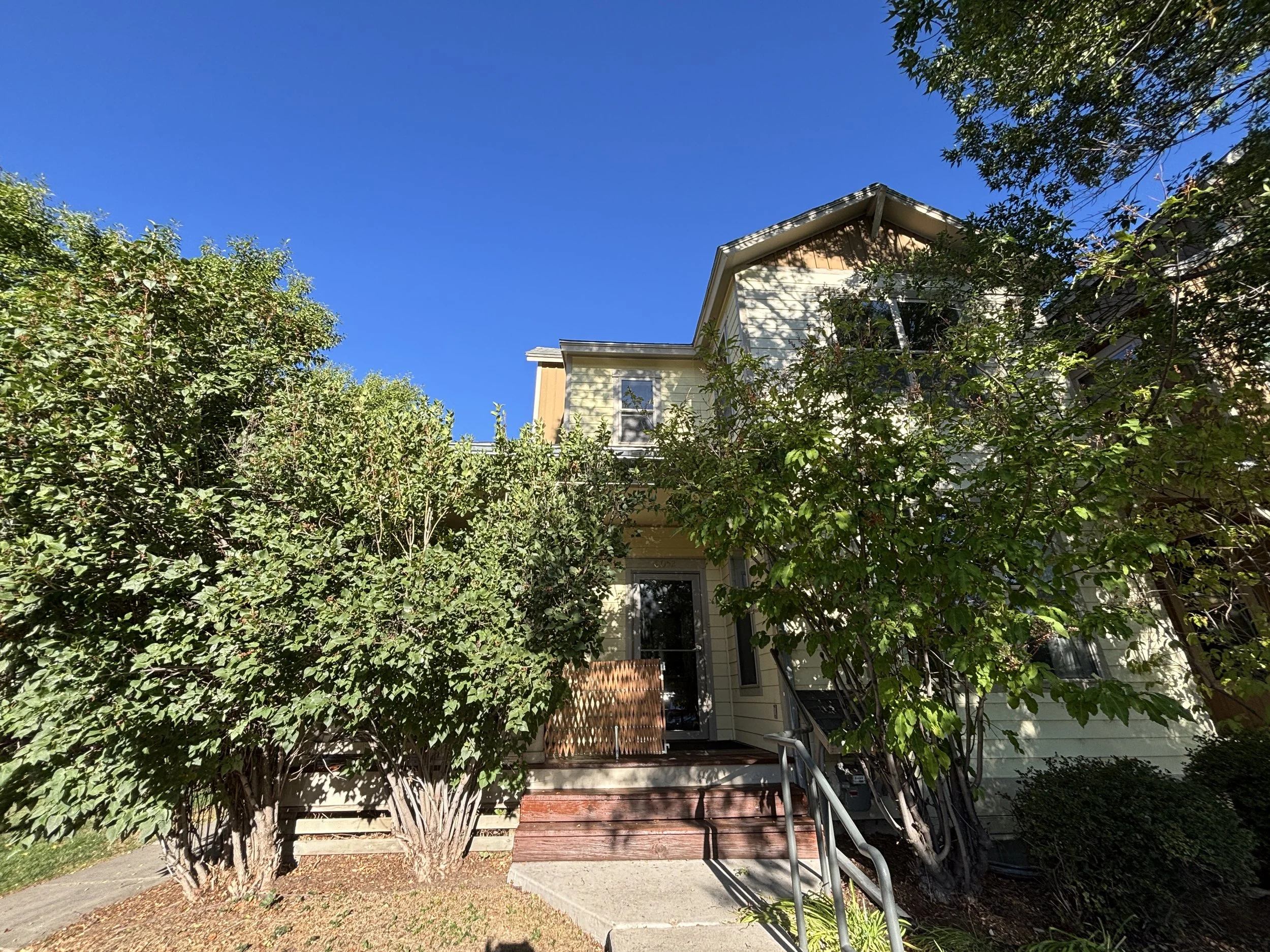 01 Exterior Front 01.jpg