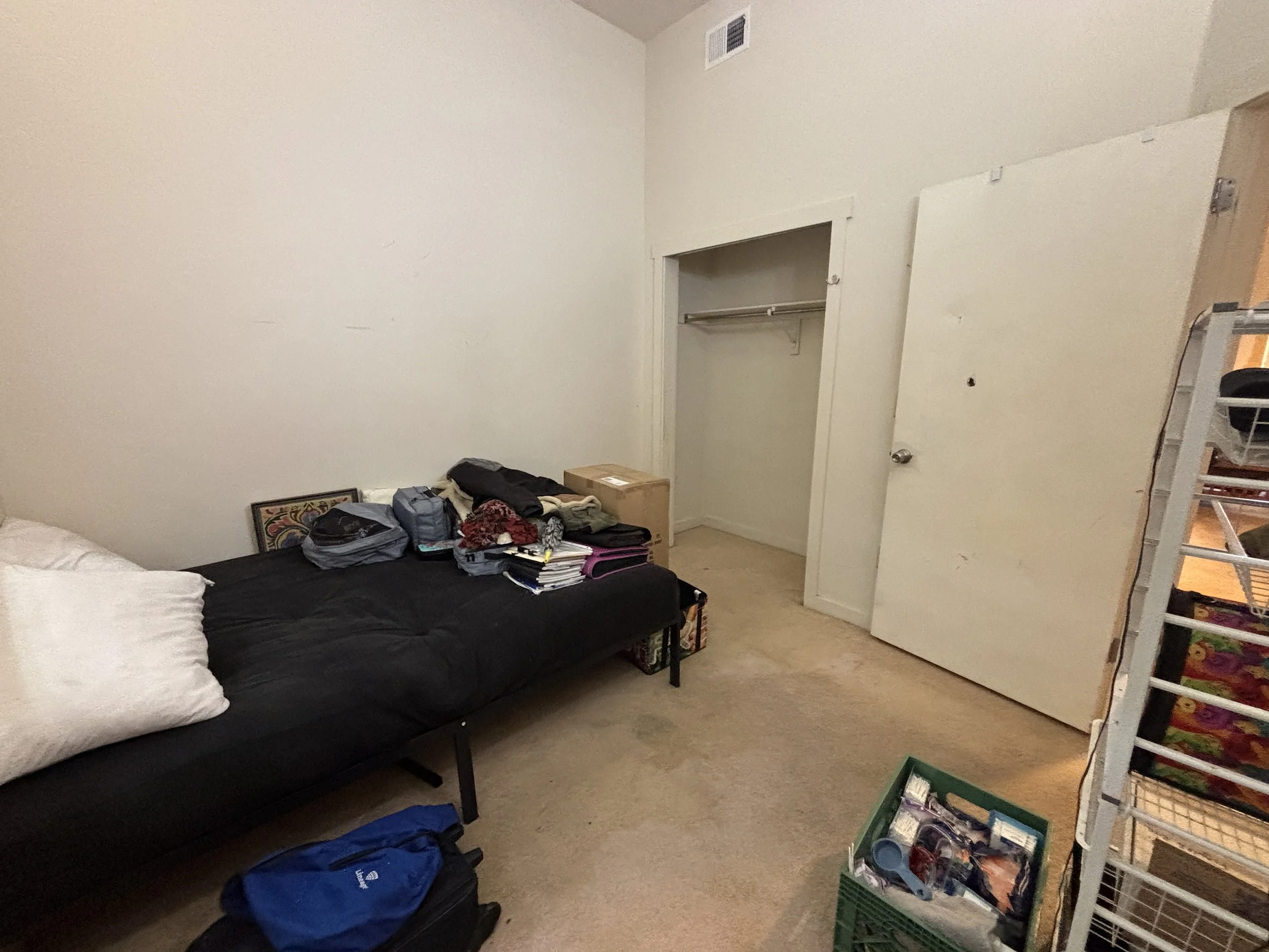 04 Bed One 02.JPG