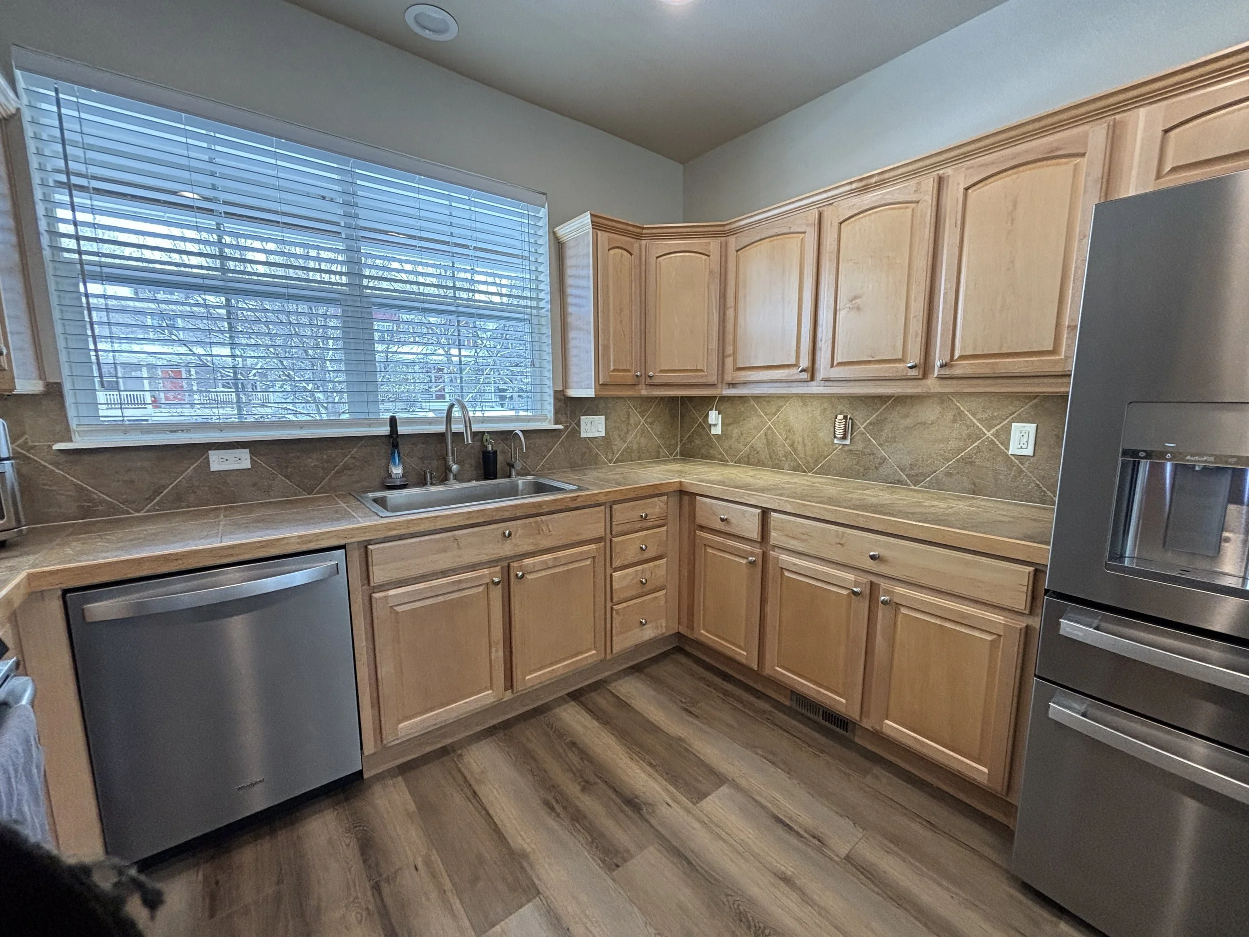 03 Kitchen 04.JPG