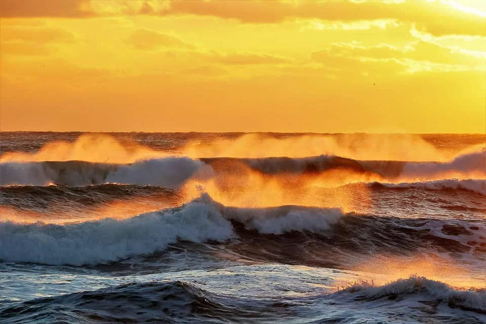 waves.jpg