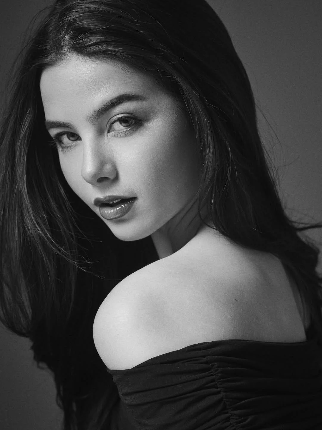 MEG LEVINE