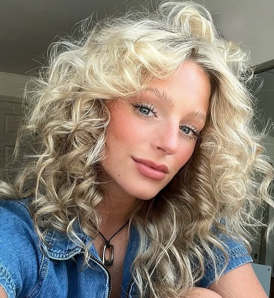 HALEY ROBINSON