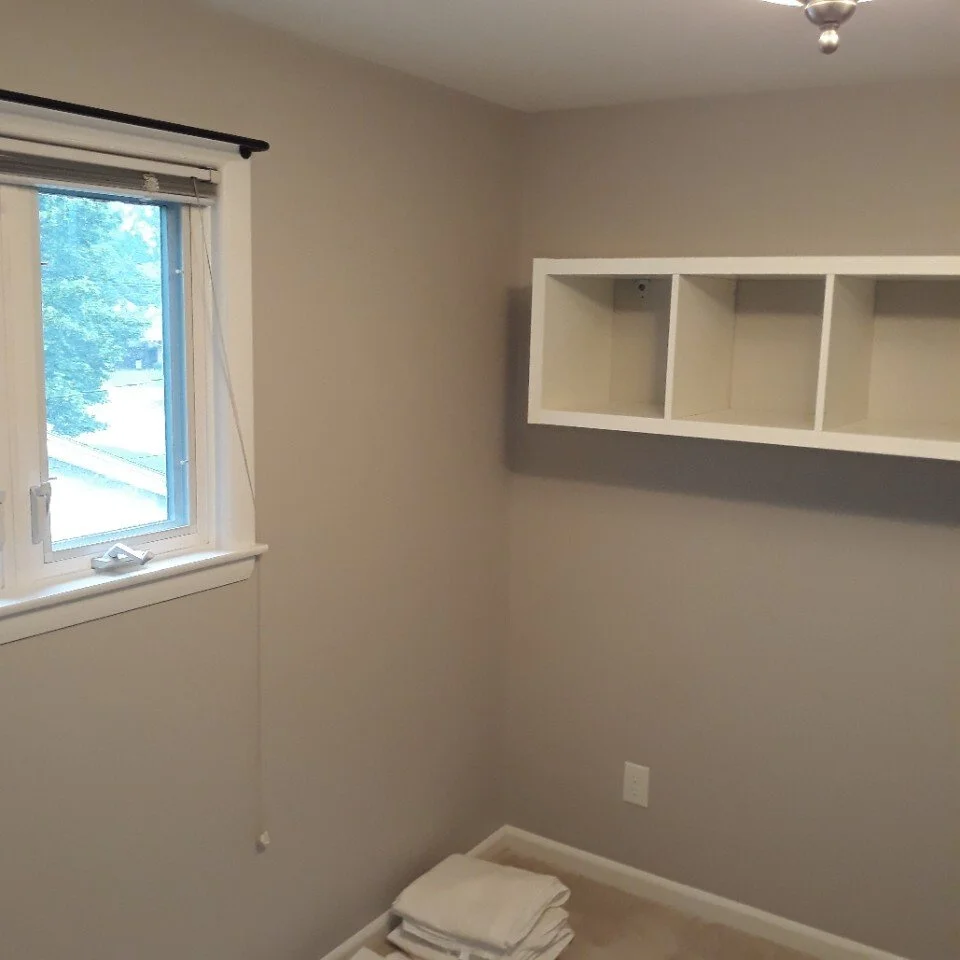 10 South Bedroom (Dressing Room)(1).jpg