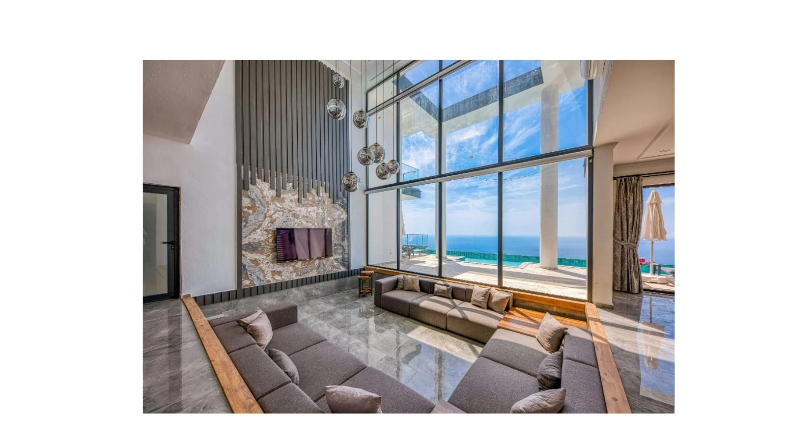 What Buyers Should Look Beyond When Touring a Home