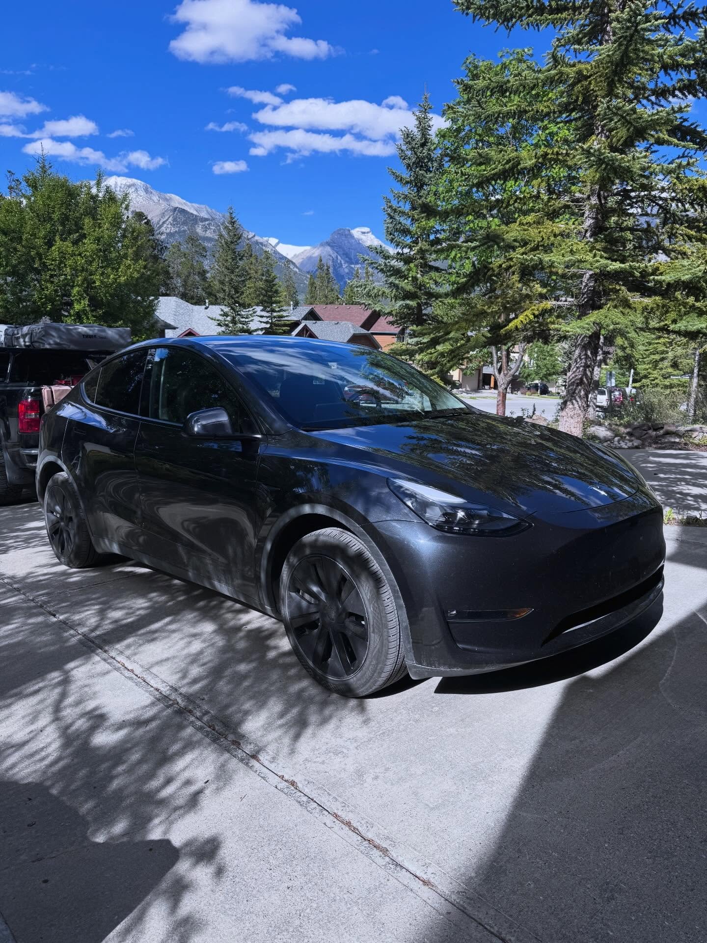 Model Y in for a Black Diamond package. #tesla #canmore #autodetailing