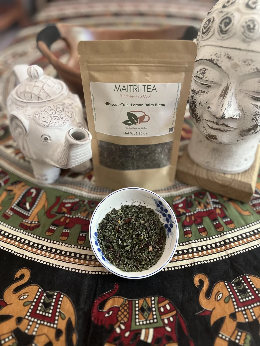Tulsi & Lemon Balm : Herbal Tea Blend main image 0