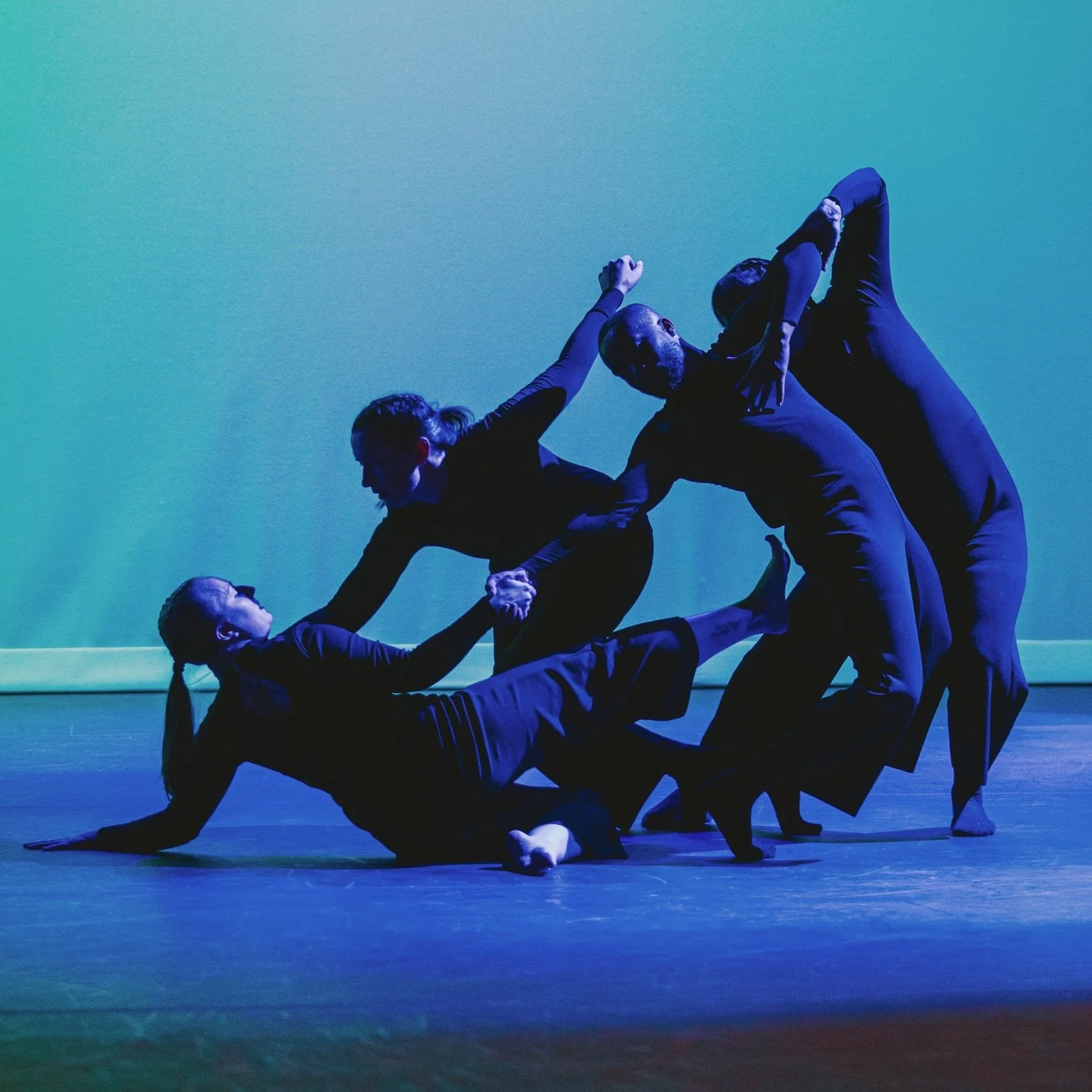 "lean in, softly" is a piece created for tbd. dance collective, and premiered on November 4, 2023.
