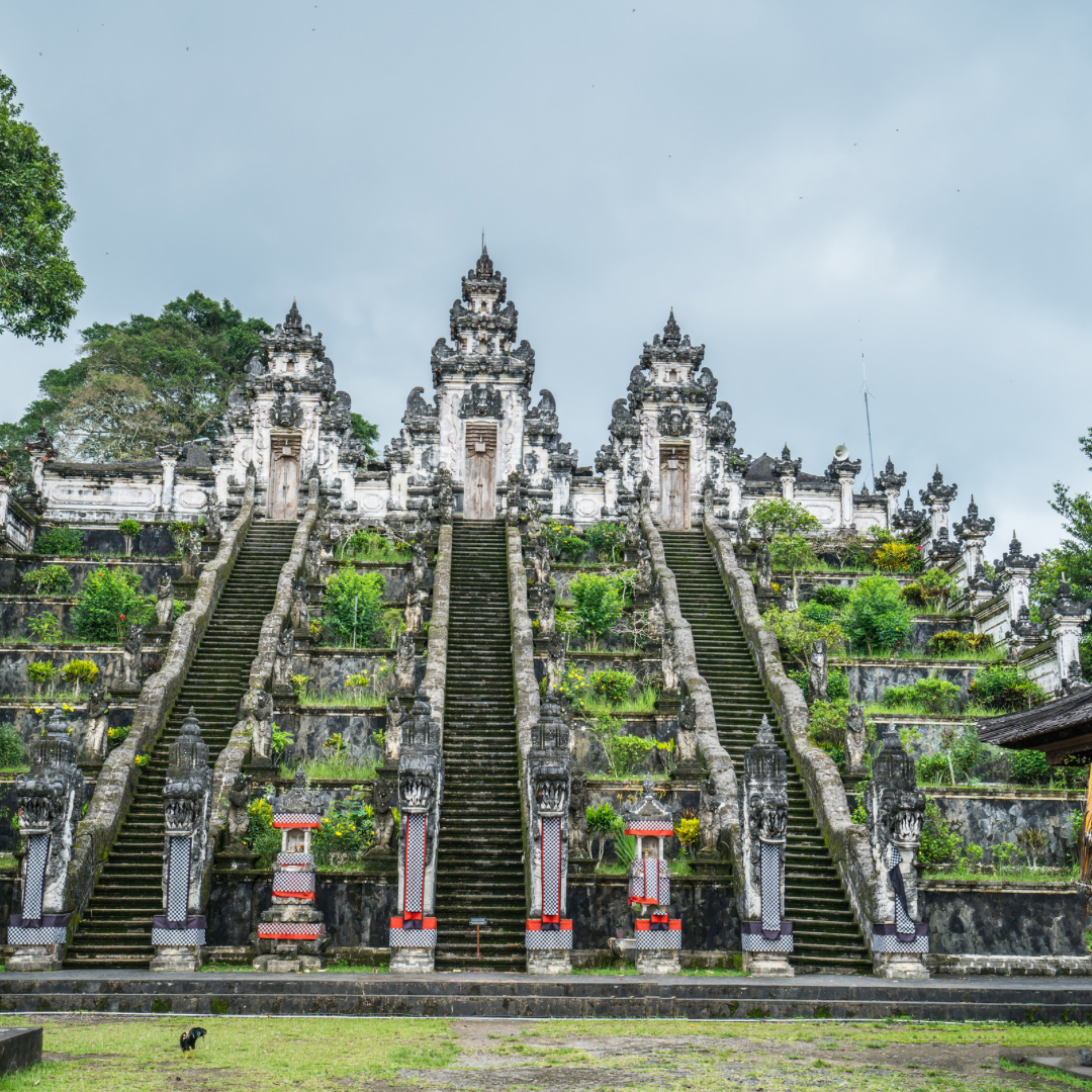 lempuyang temple 3.PNG