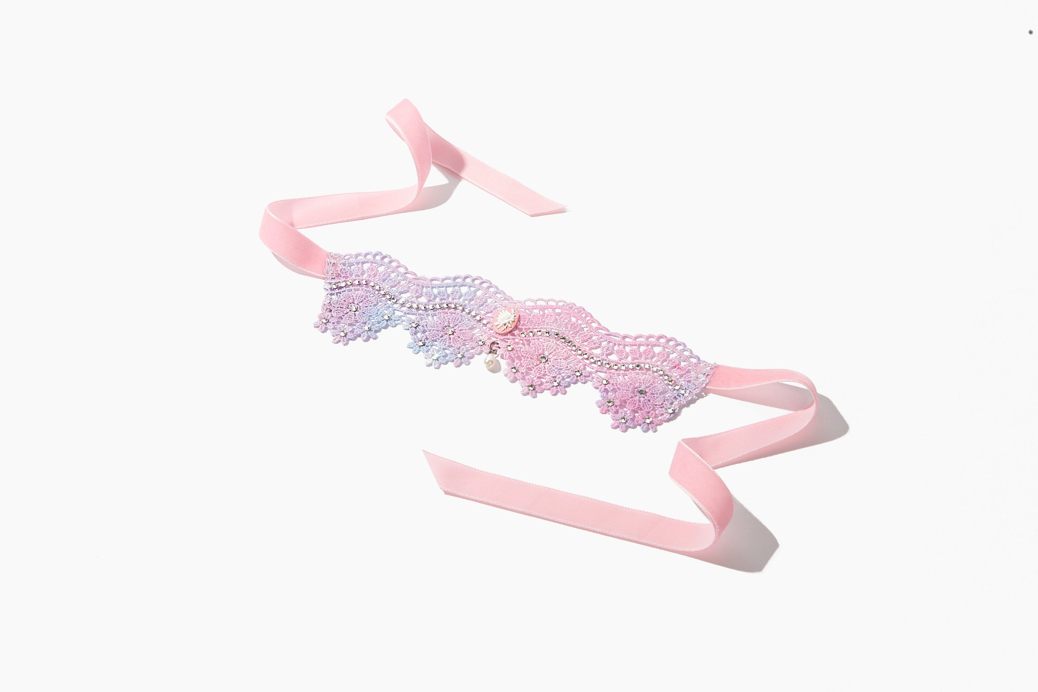 pink choker.jpg