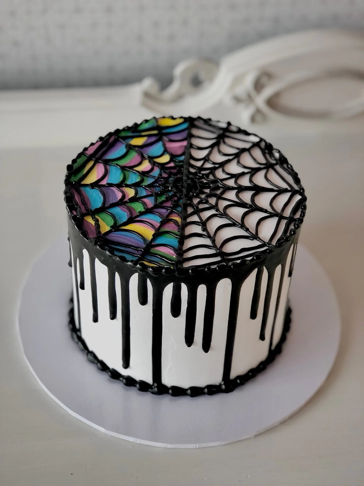 A little Wednesday for your Wednesday 🕸️🫰🖤🕯️