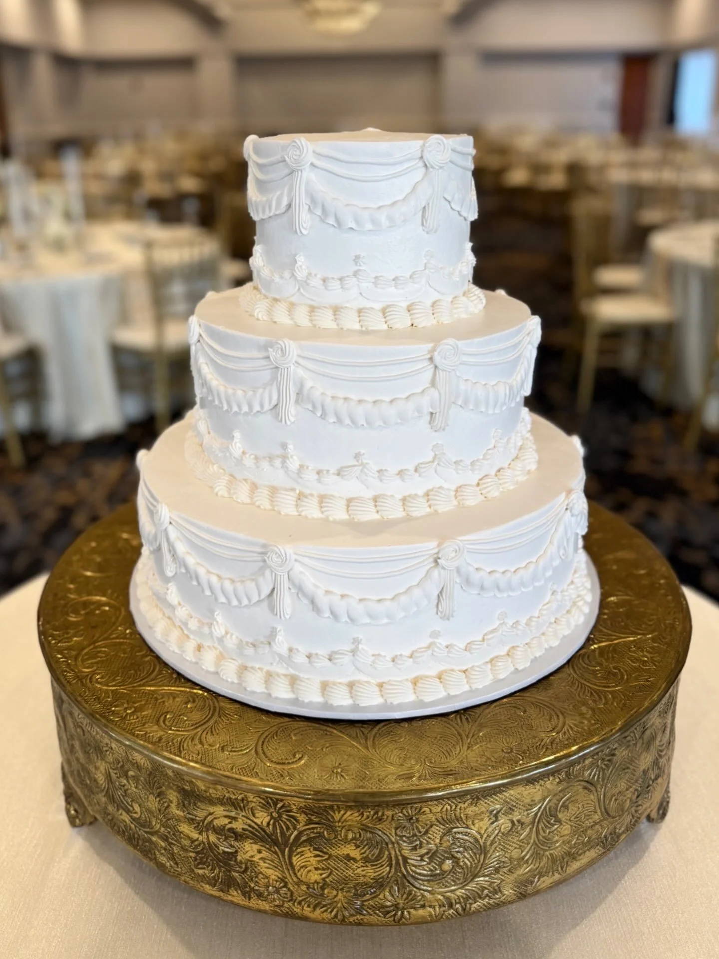 Happy Wedding Cake Monday! 🎂💍

It was truly a perfect weekend to get married. Congratulations to all of our couples! 💕 

#weddingcakes #weddinginspo #cleweddings #cleveland