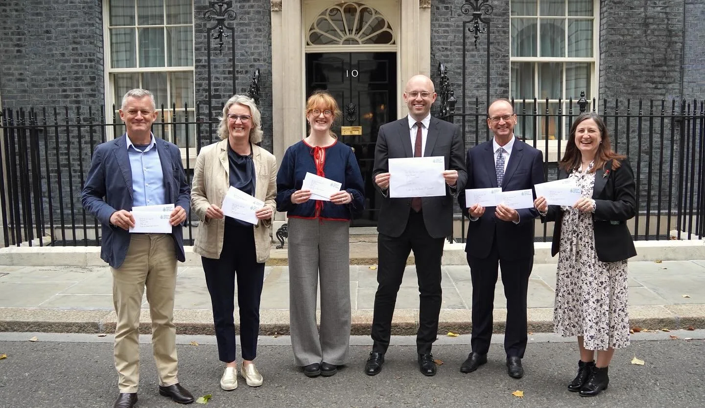 Last week I was at No10 on behalf of @ukyouth4nature  delivering a letter to Keir Starmer all about the #MakeSpaceForWater campaign with the @theriverstrust. 💧
This campaign is all about getting farmers and landowners the funding and tools to deliv