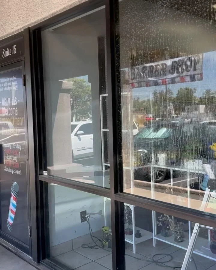 E-Commerce business needed privacy and security to protect their inventory! #dualreflectivefilm  Call ☎️ or text ((480)788-8784 for your commercial or residential window tint estimate!