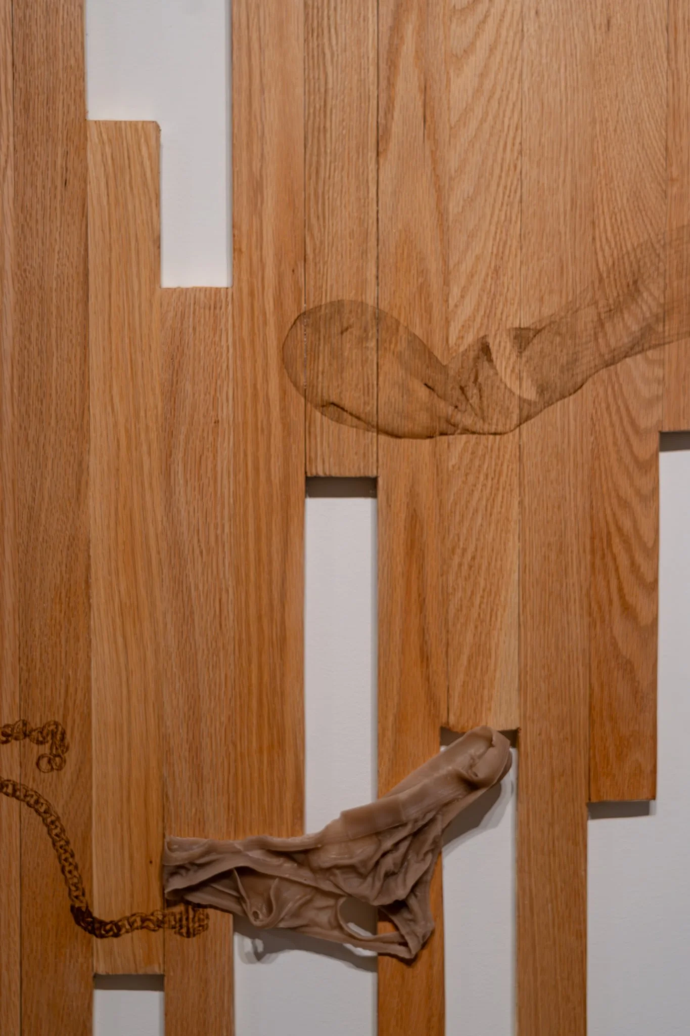 𝘴𝘢𝘮𝘮𝘺 – 𝘢𝘶𝘨𝘶𝘴𝘵 6, 2025. detail.