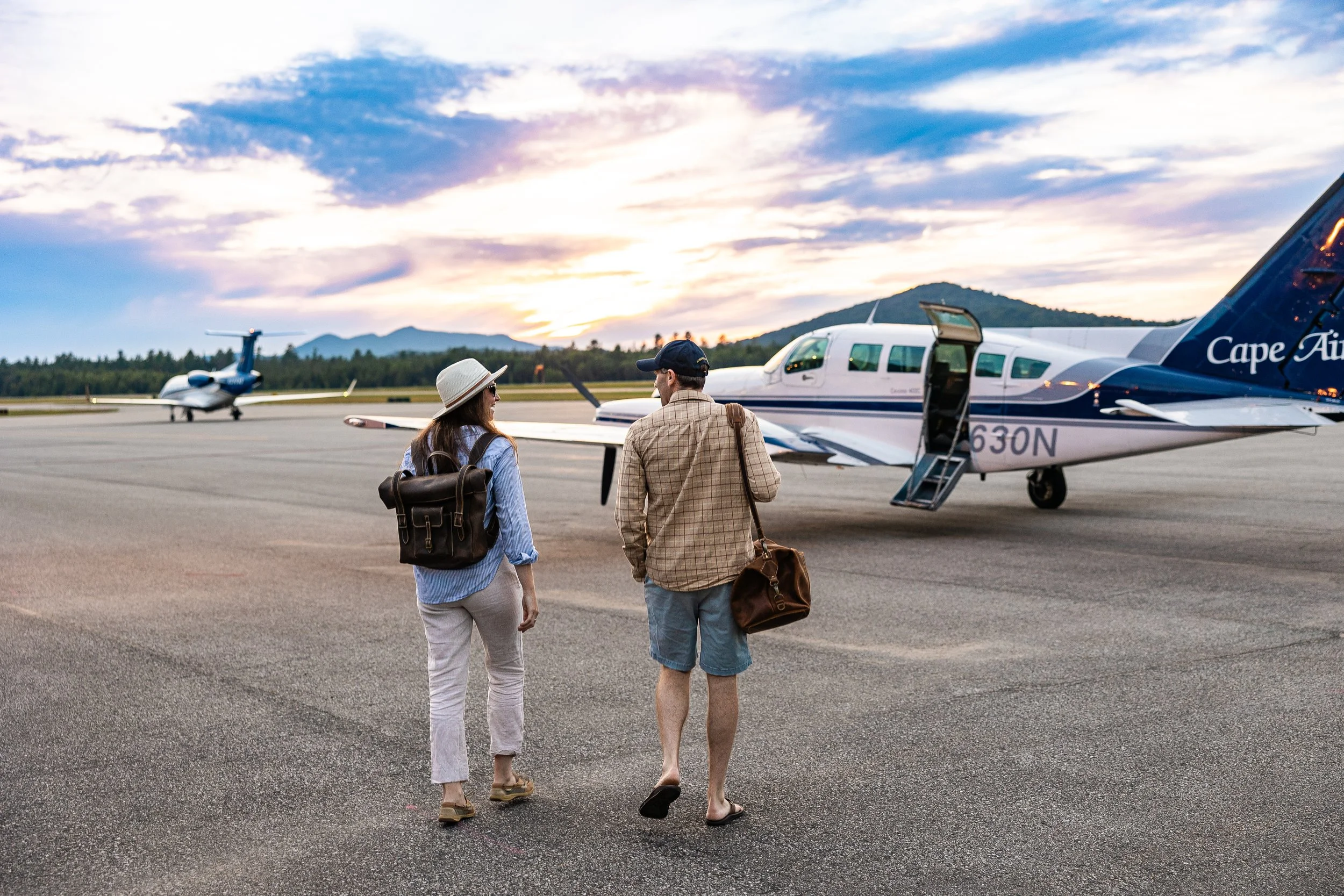 Commercial Flights | Adirondack Regional Airport, Lake Clear, NY