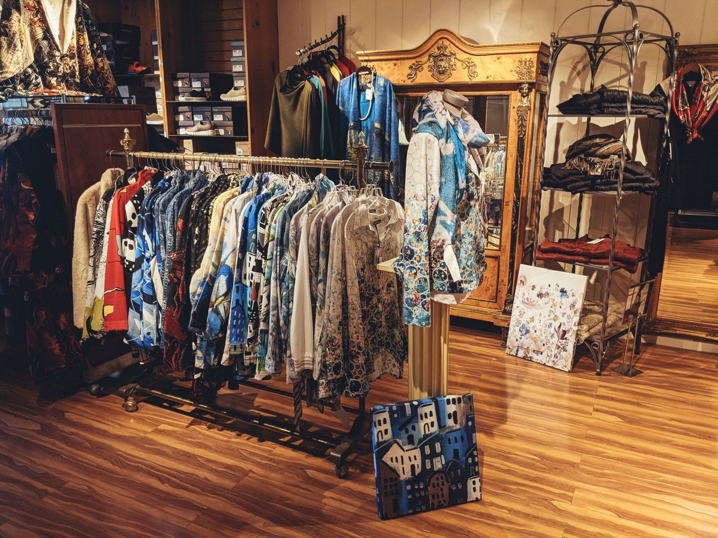 Stunning. Dramatic. Classic. Just a few words that describe the clothing you&rsquo;ll find at Mary&rsquo;s Boutique in The Barnyard Carmel. This stunning shop has been offering classic fashion to a discerning clientele for over 40 years.

Next time y