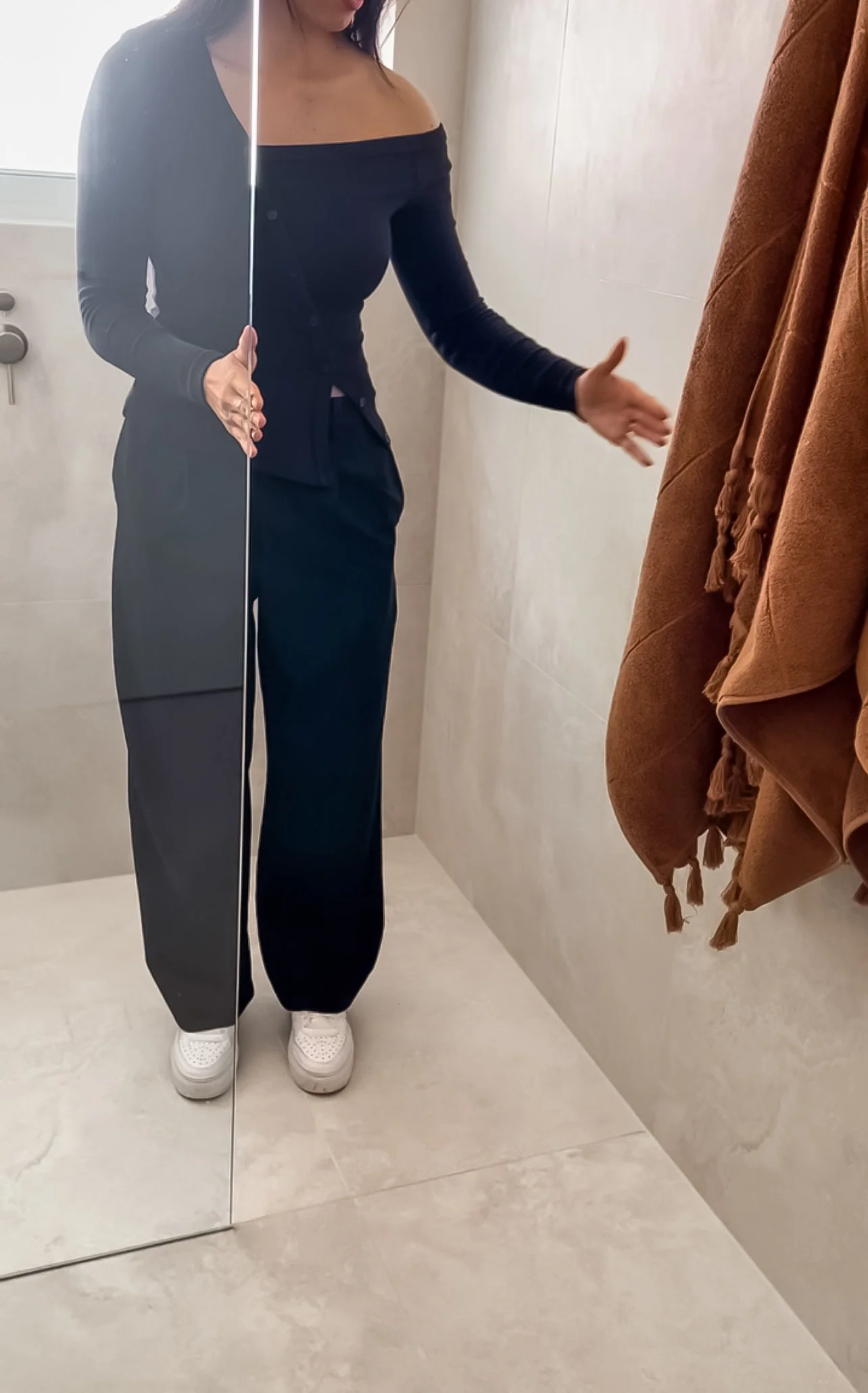 Shower Screen Opening