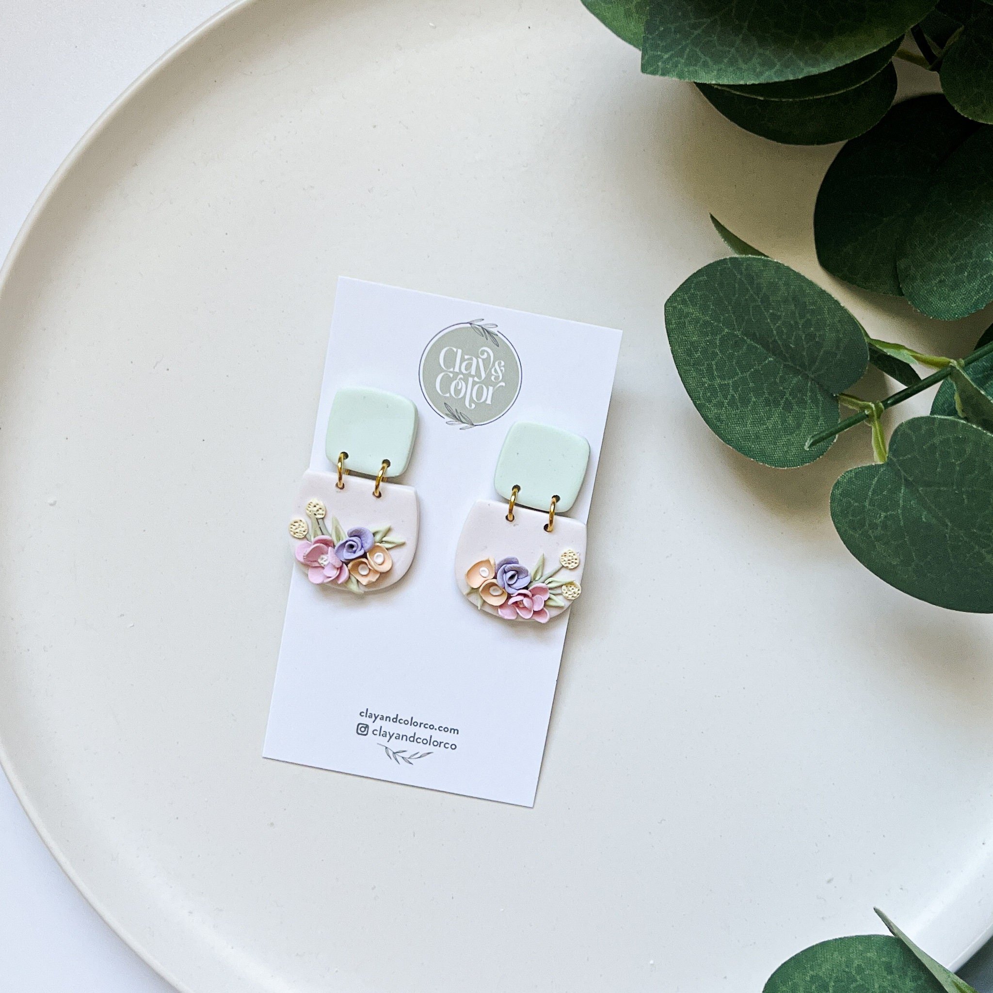 https://i.etsystatic.com/31708650/r/il/91f133/4692170616/il_fullxfull.4692170616_ckoa.jpg