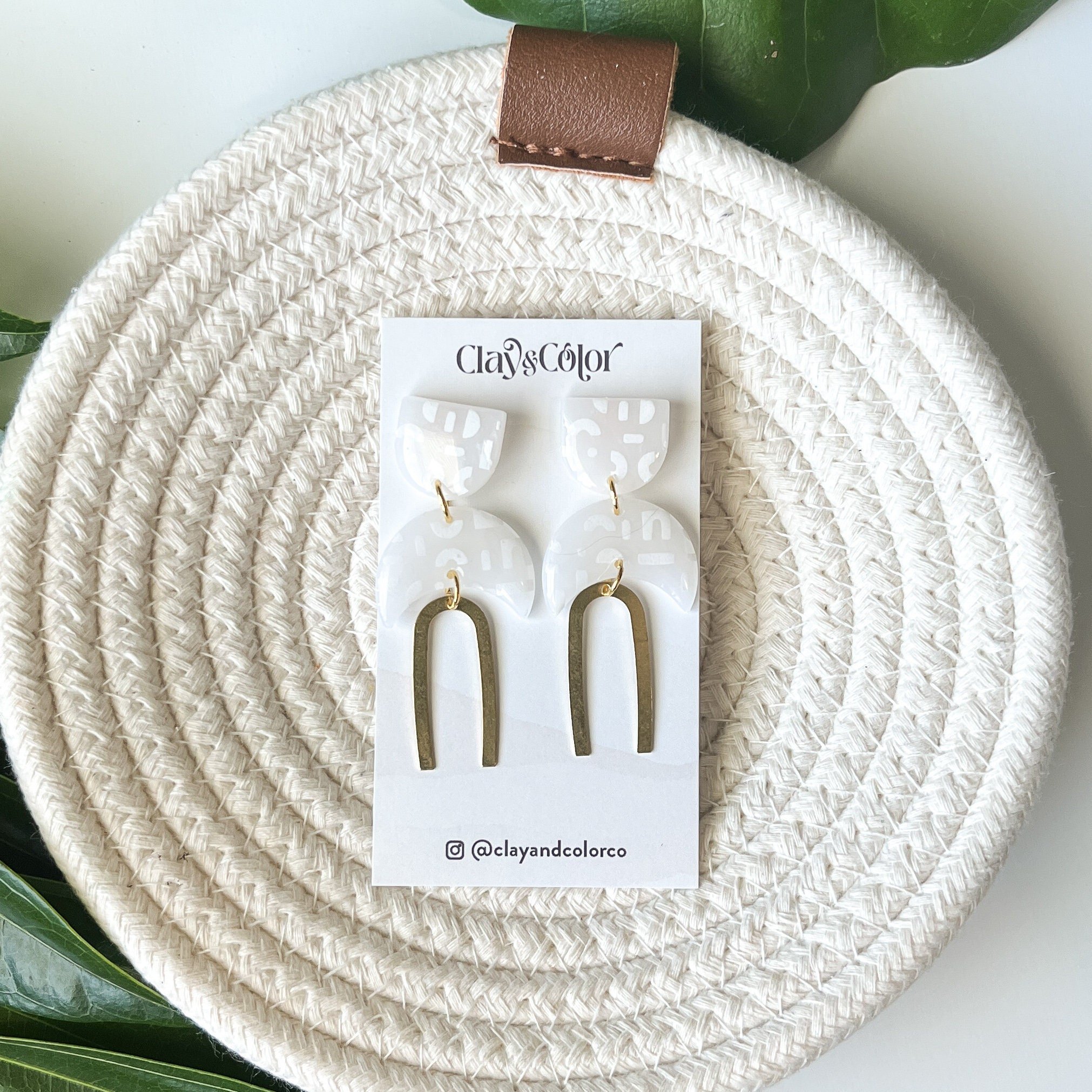 https://i.etsystatic.com/31708650/r/il/def32c/3729671349/il_fullxfull.3729671349_5t99.jpg