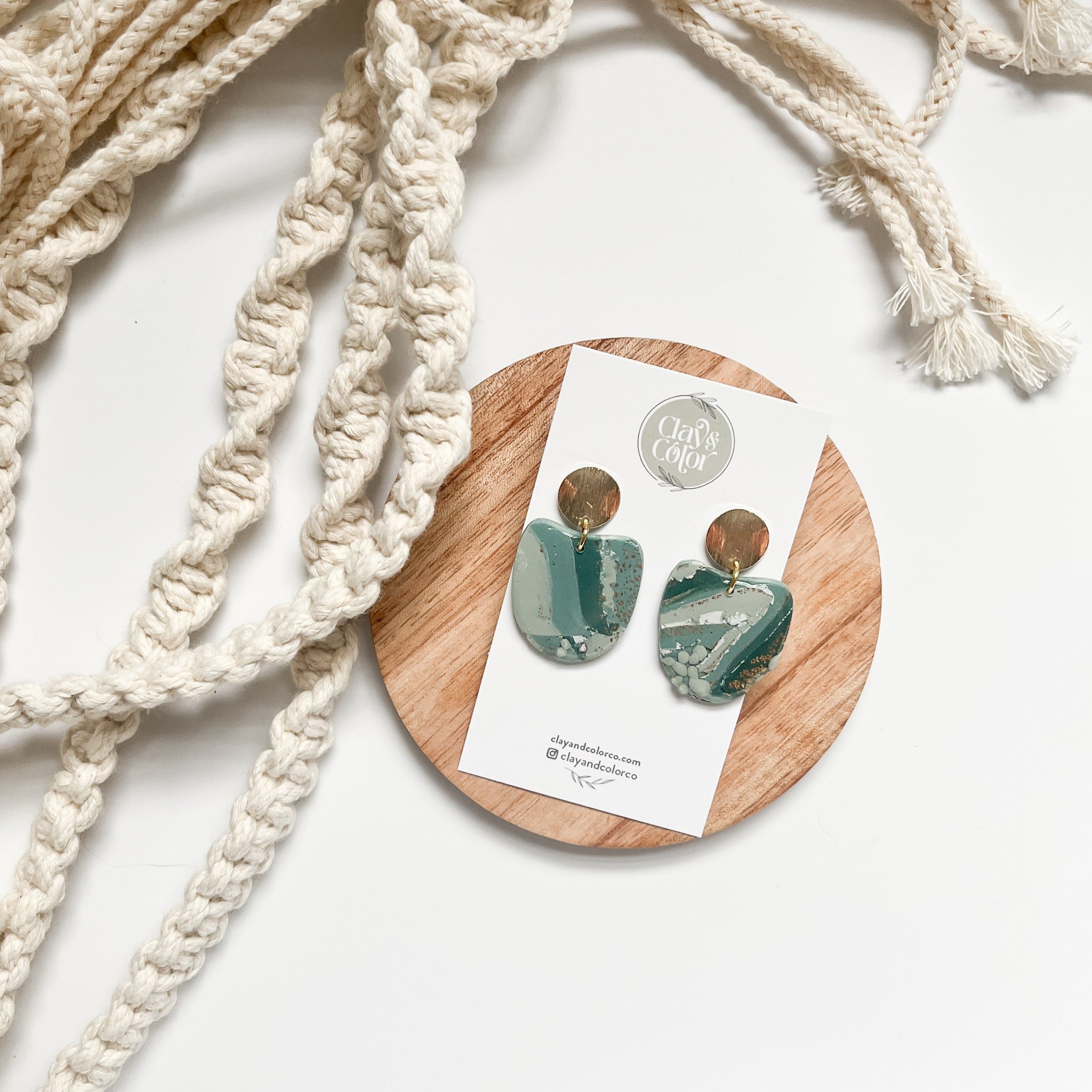 https://i.etsystatic.com/31708650/r/il/016470/4526540065/il_fullxfull.4526540065_l81o.jpg