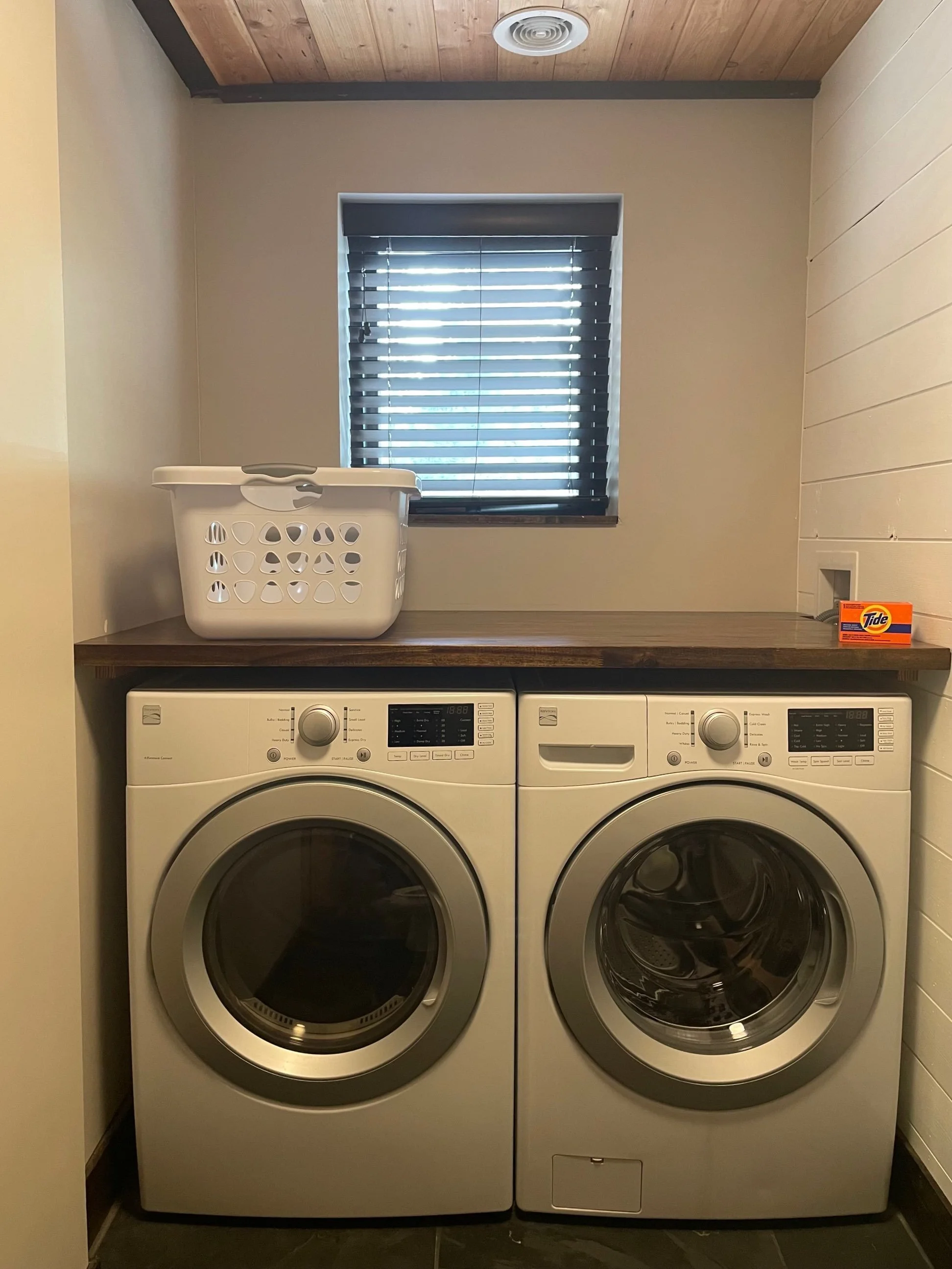 LaundryRoom.jpg