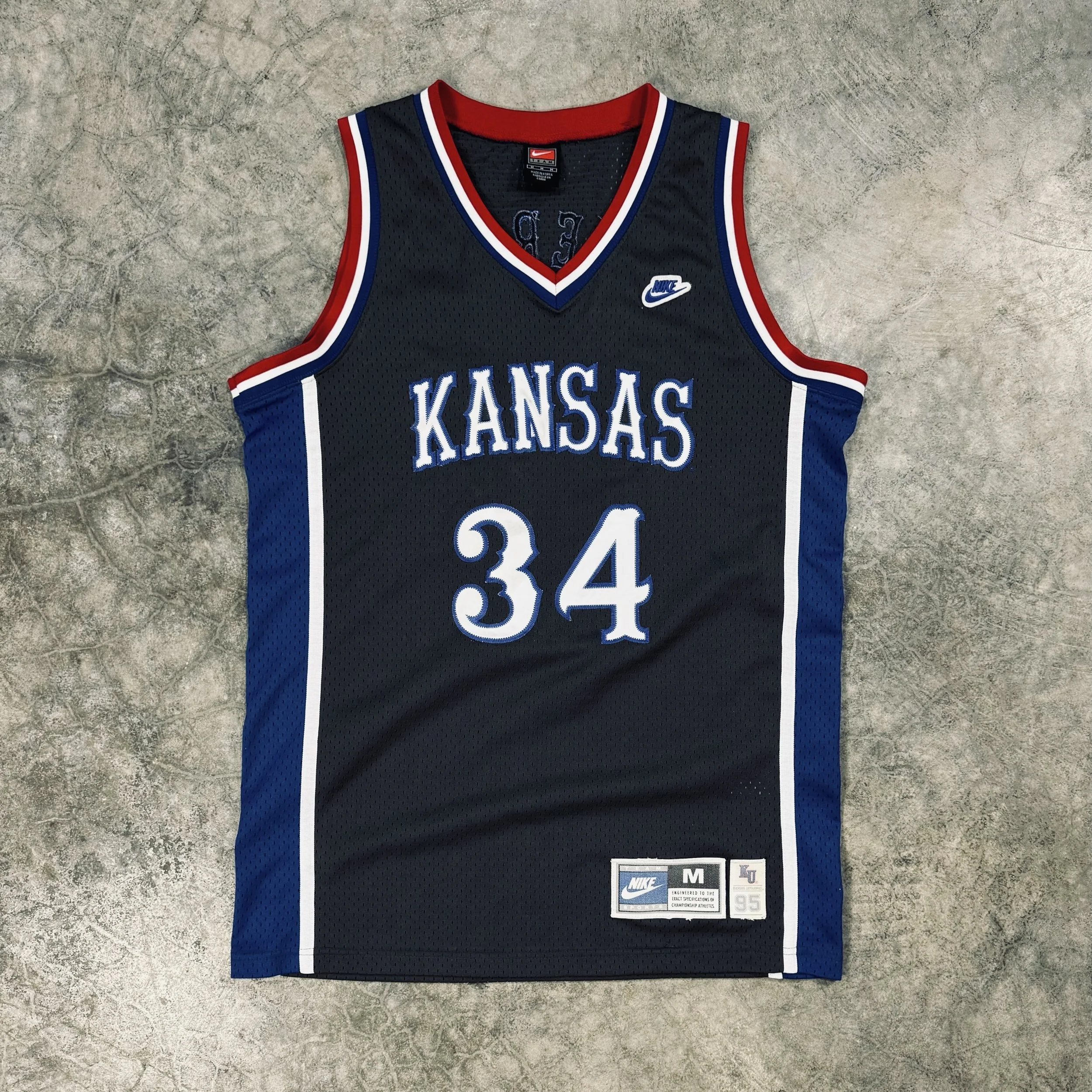 M) Vintage 90s Basketball Jersey Kansas Jayhawks Paul Pierce Patch