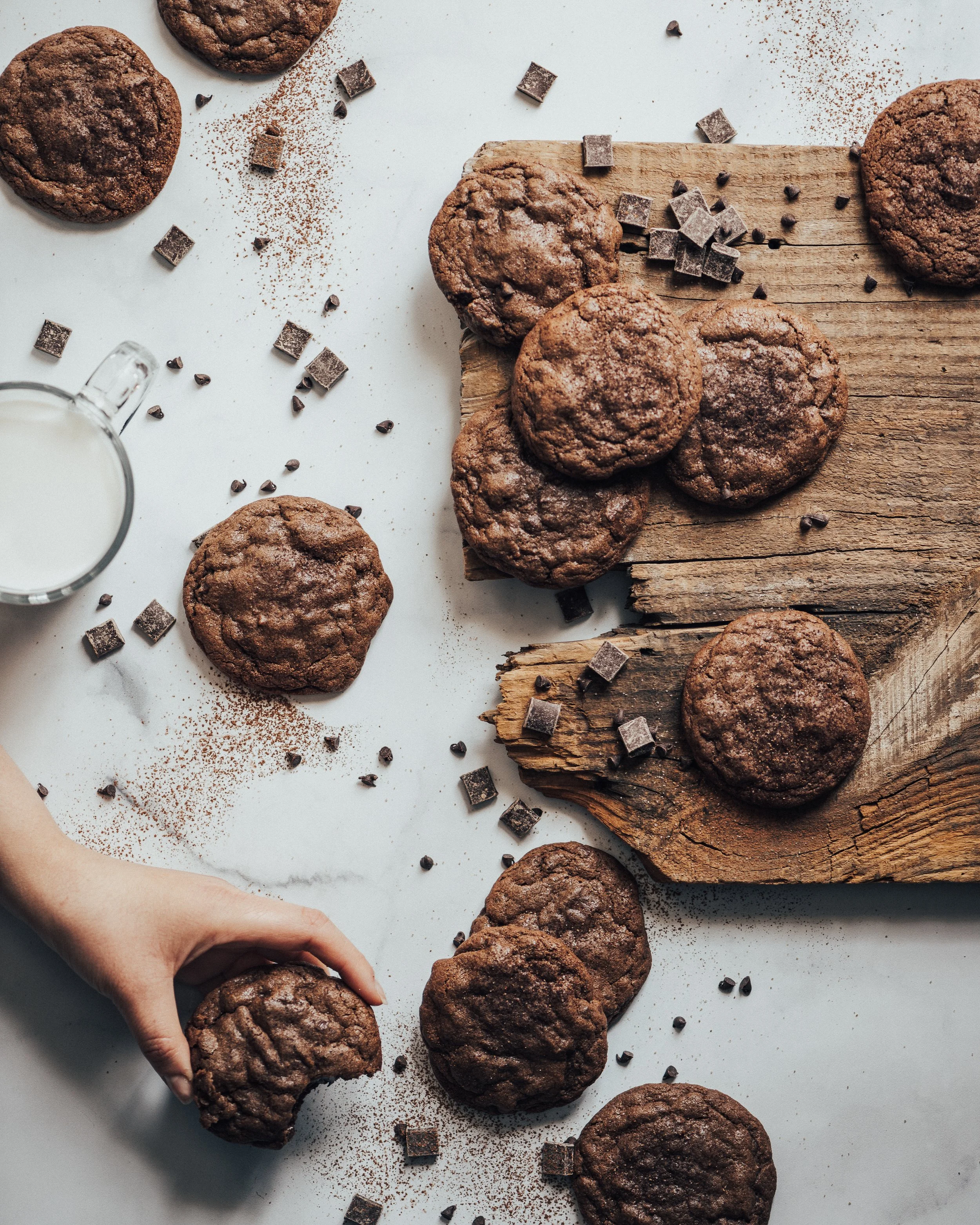 chocolate chocolate chip cookies1355.jpg