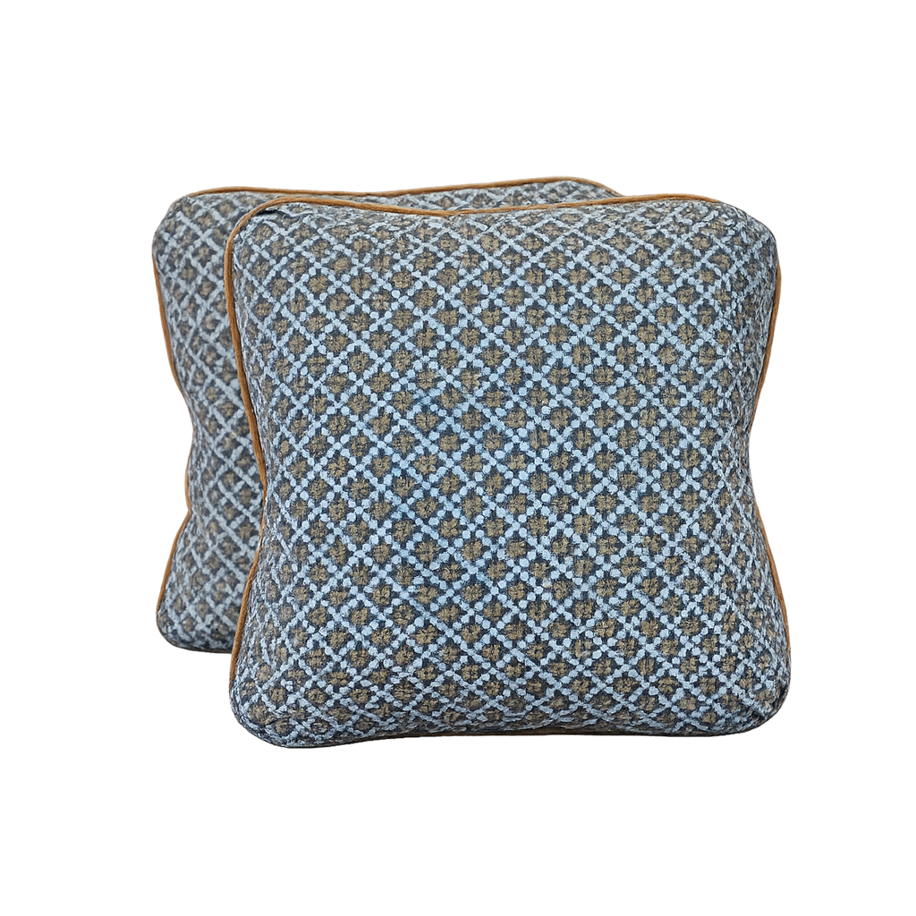 Set of four of Decorative Square Pillows