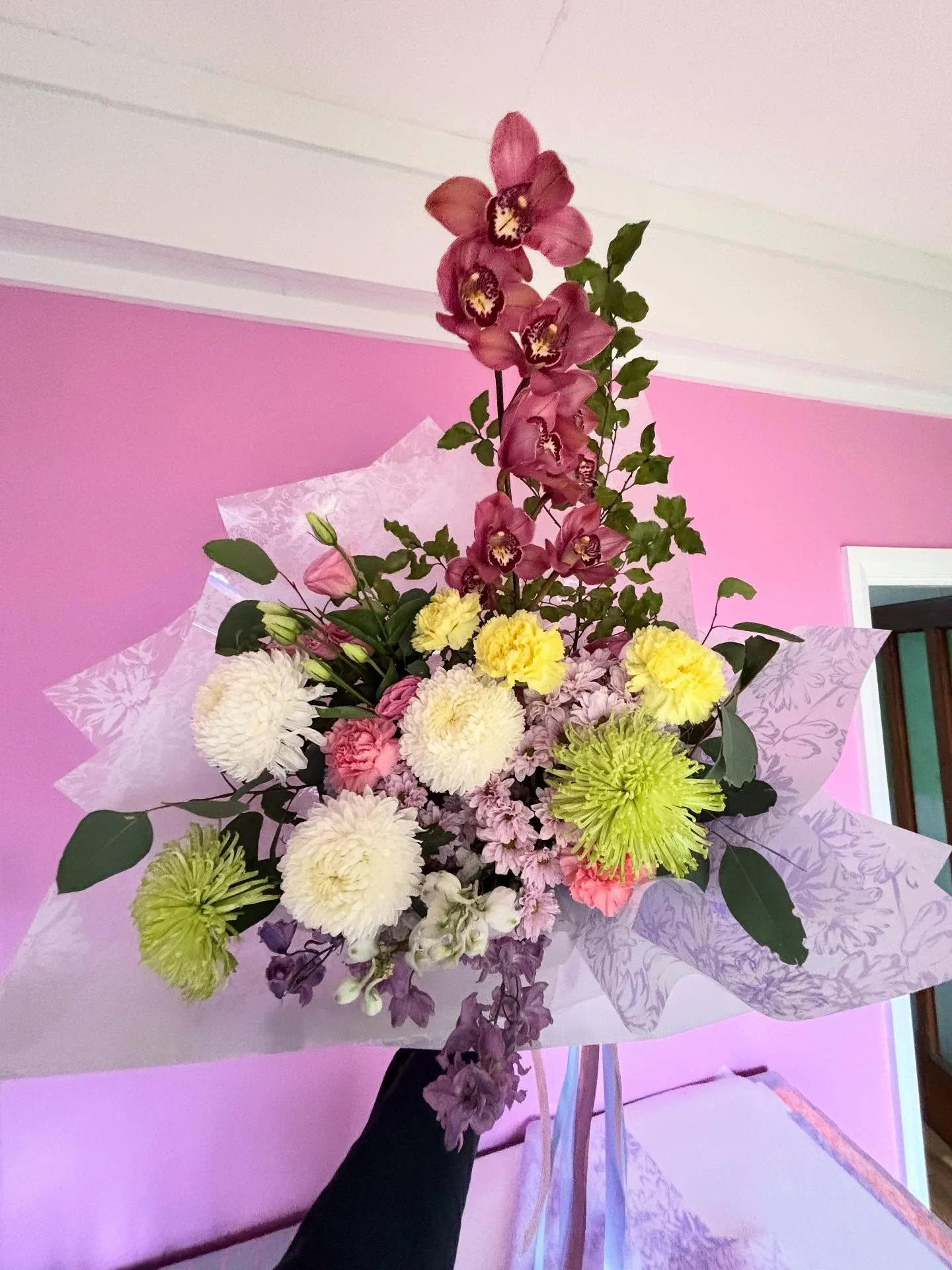 Regular hours this week 👏🏻😜
Saturday I&rsquo;ll be in and out of the studio due to setting up for a wedding 💒☺️

💥FREE DELIVERY THIS WEEK 🚛
Free delivery this week, anywhere from Young, Broorowa, Cootamundra and everywhere in-between&hellip;..
