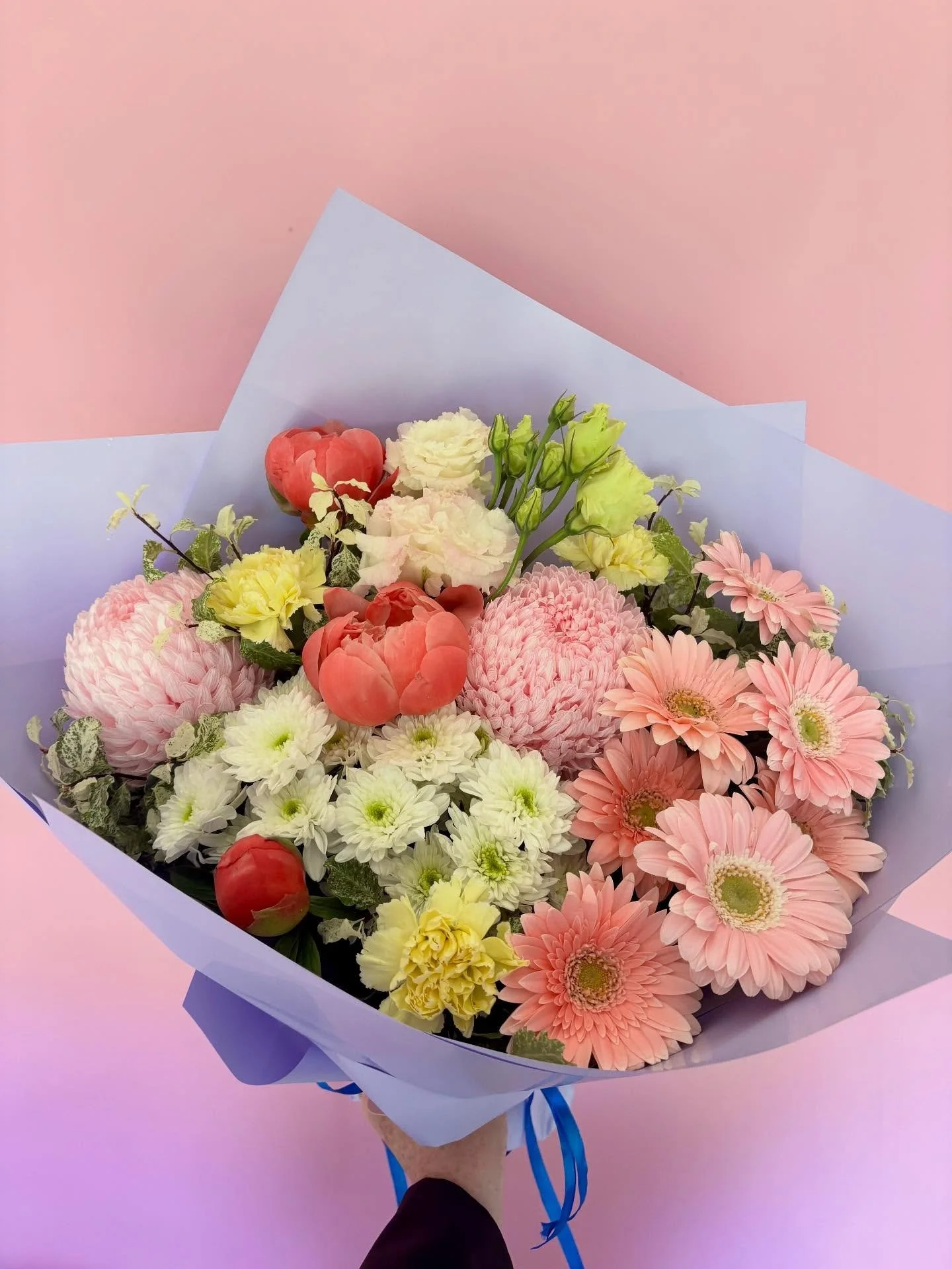 ❤️&zwj;🔥 Hours for next week 😘
Tuesday 18th - CLOSED 
Wednesday 19th - 10am to 5pm 
Thursday 20th - 10am to 5pm
Friday 21st - 9am to 5pm 
Saturday 22nd - CLOSED 

Ps. Get your Christmas flower/wreath orders in if you&rsquo;re wanting them please, i