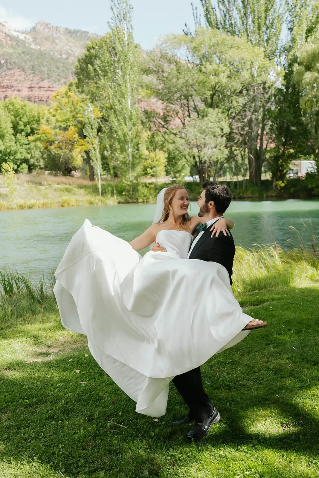 Jill-Elliot-RiverbendRanch-Wedding-BrideGroom-5369 copy.jpg