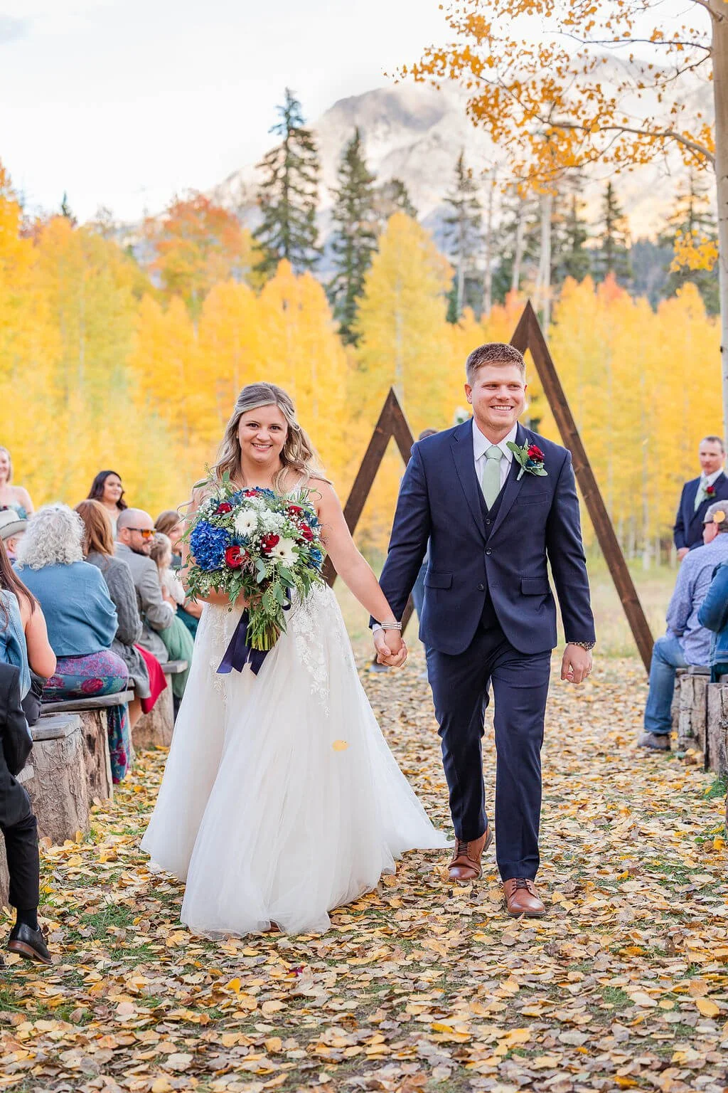 Ryan&Brooke'sWeddingSneakPeek-19.jpg