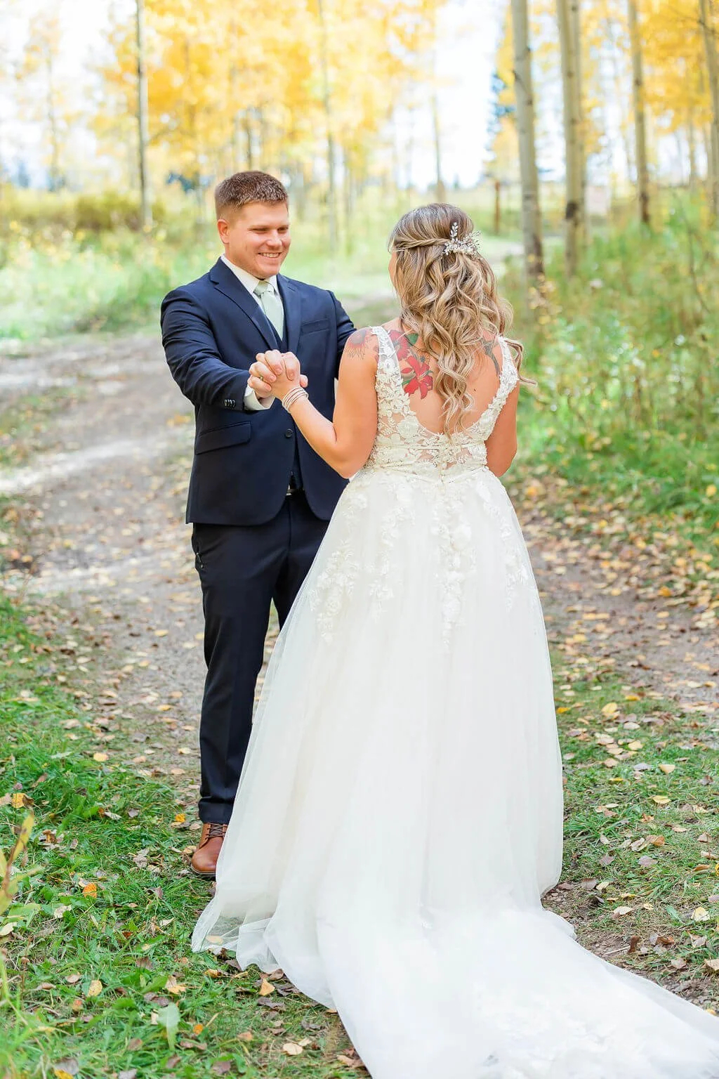 Ryan&Brooke'sWeddingSneakPeek-8.jpg