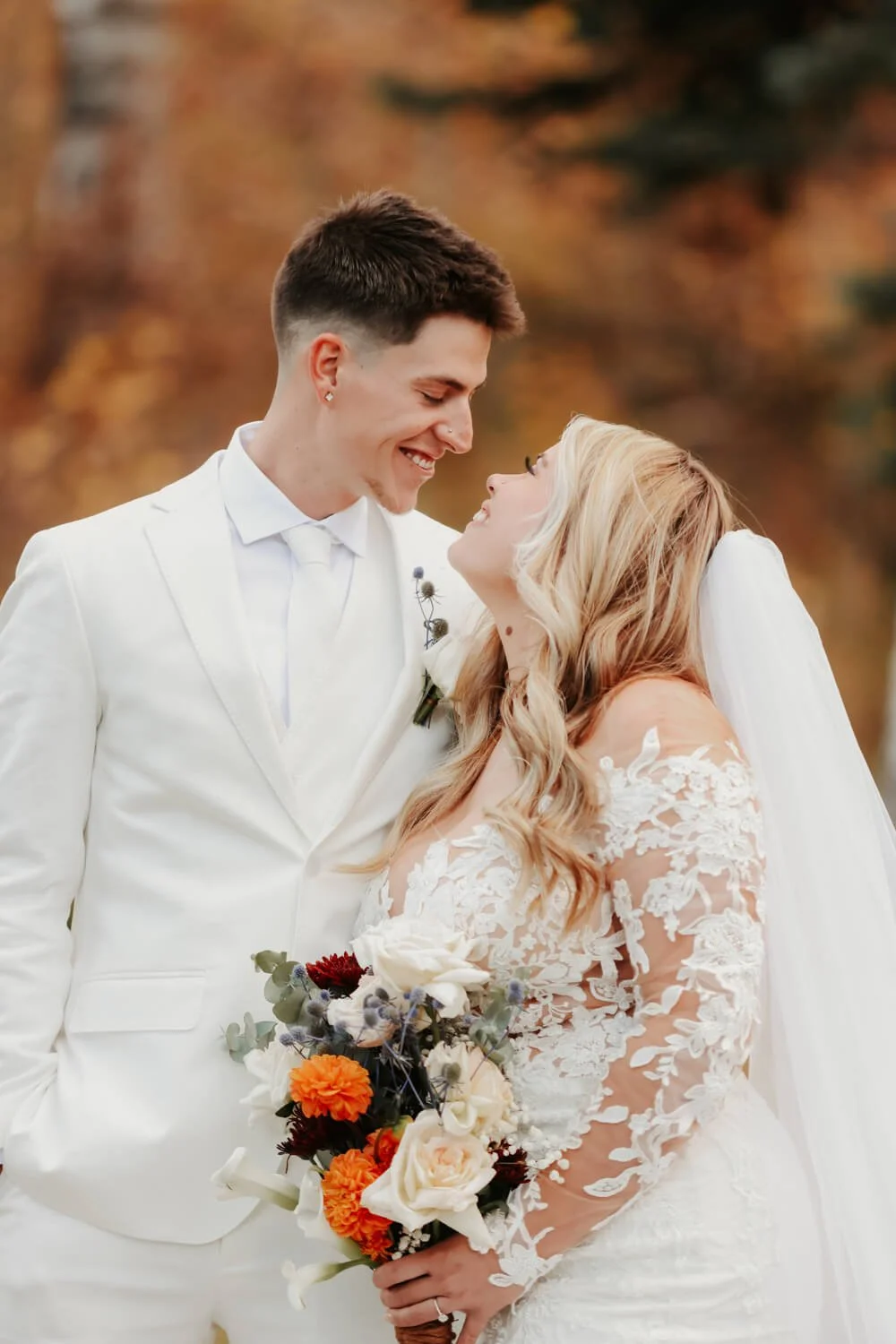 TheLightSeeker-Sarah-Voivod-Wedding-BlackDiamondLodge-Fall-2023-230.jpg