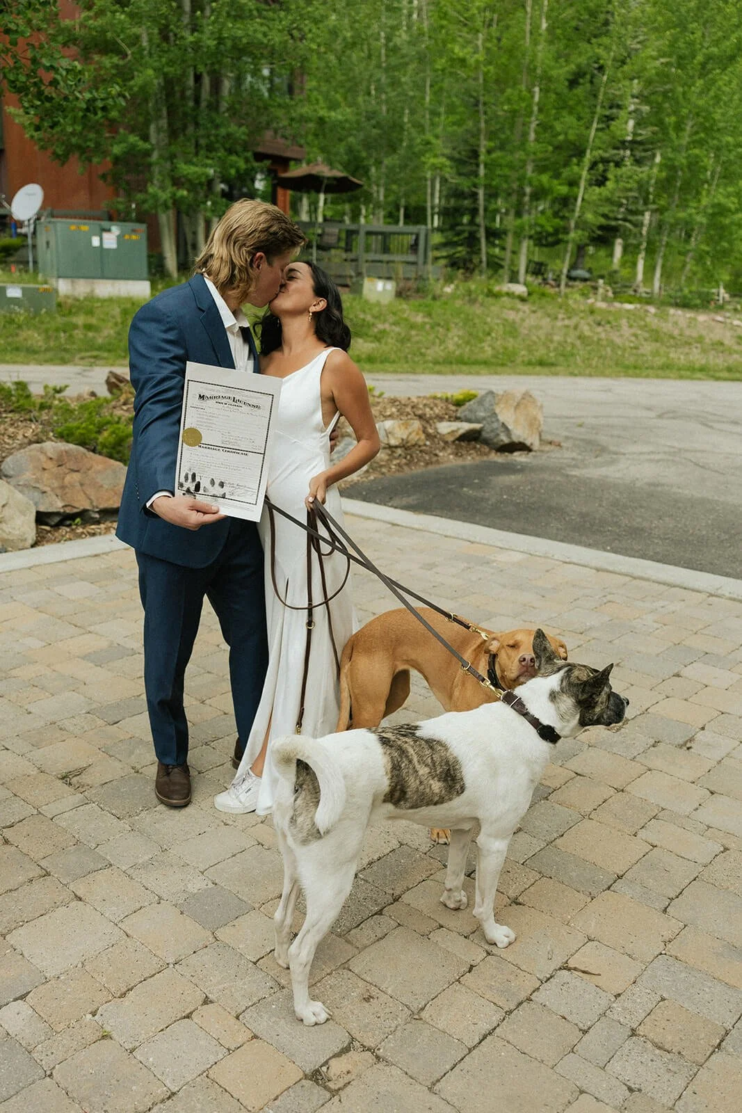 Sophia-Luke-BlackDiamondLodge-Wedding-SneakPeeks-3213.jpg