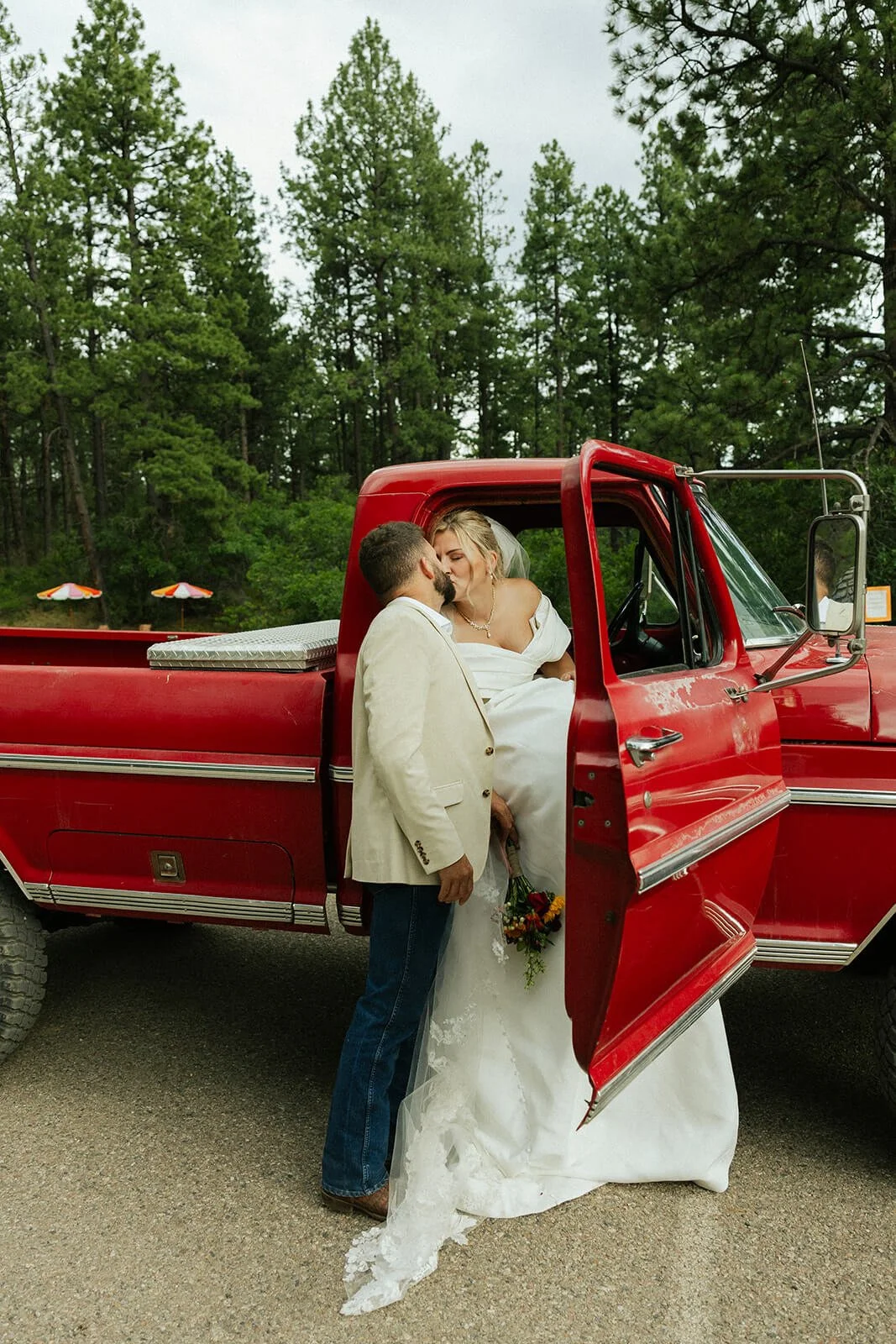 BeckaJack-ChrisParkCampground-Wedding-SneakPeeks-2255.jpg