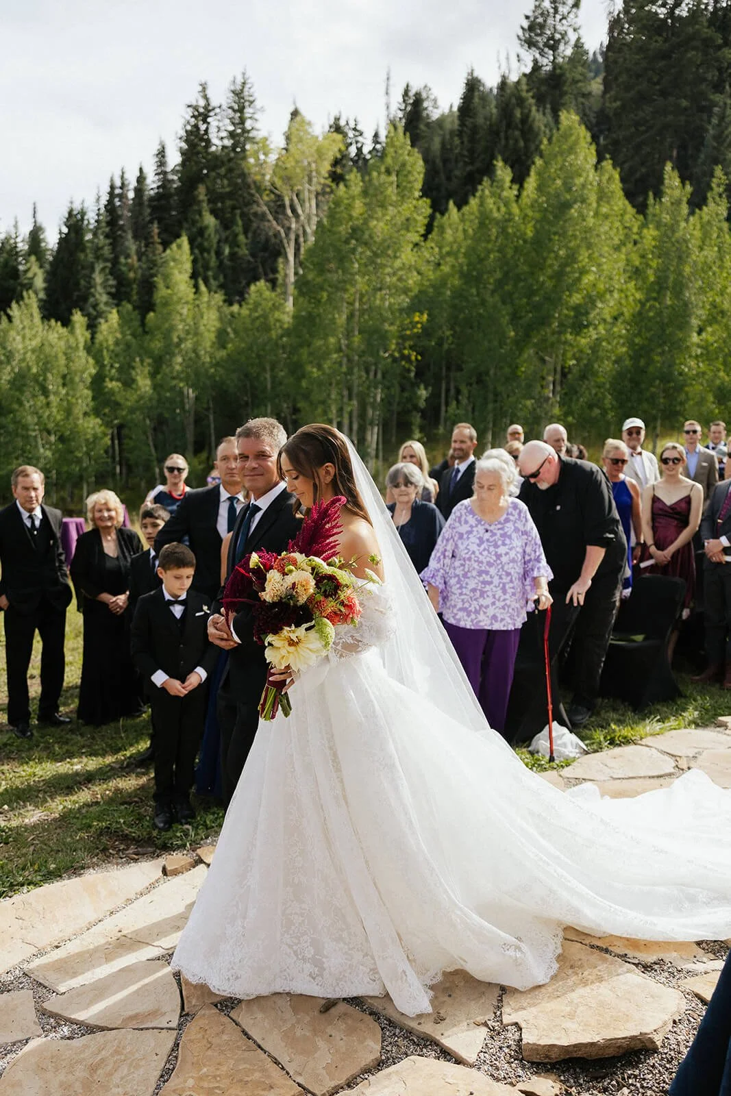 ClarissaCason-CascadeVillage-Wedding-SneakPeeks-1214.jpg