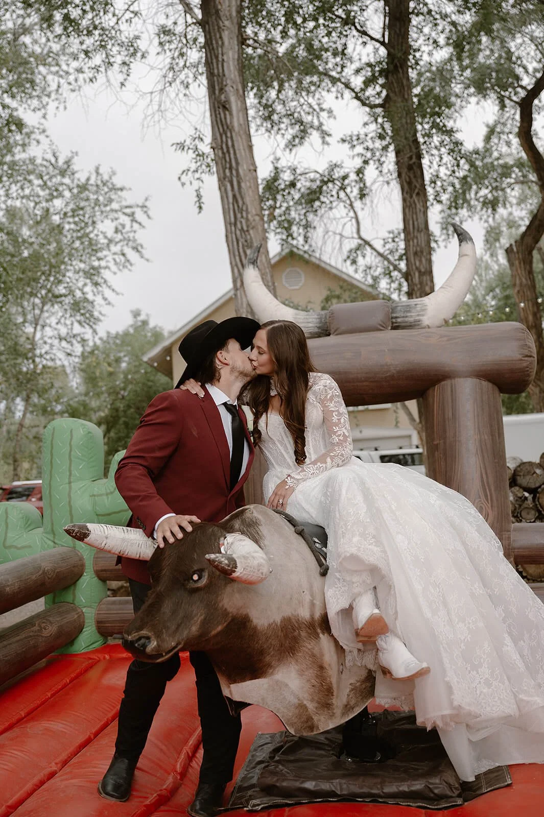 Jordan_Chriton_Wedding_Previews-38.jpg