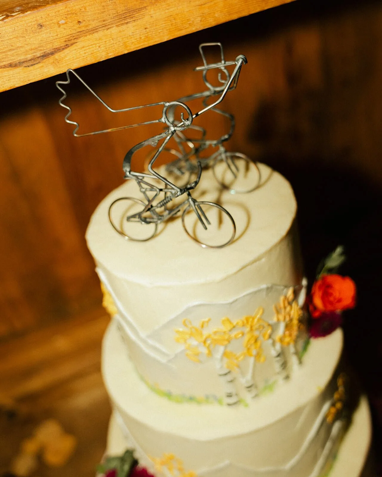 Jamie-McClain-BDL-Wedding-SneakPeeks-1951.jpg