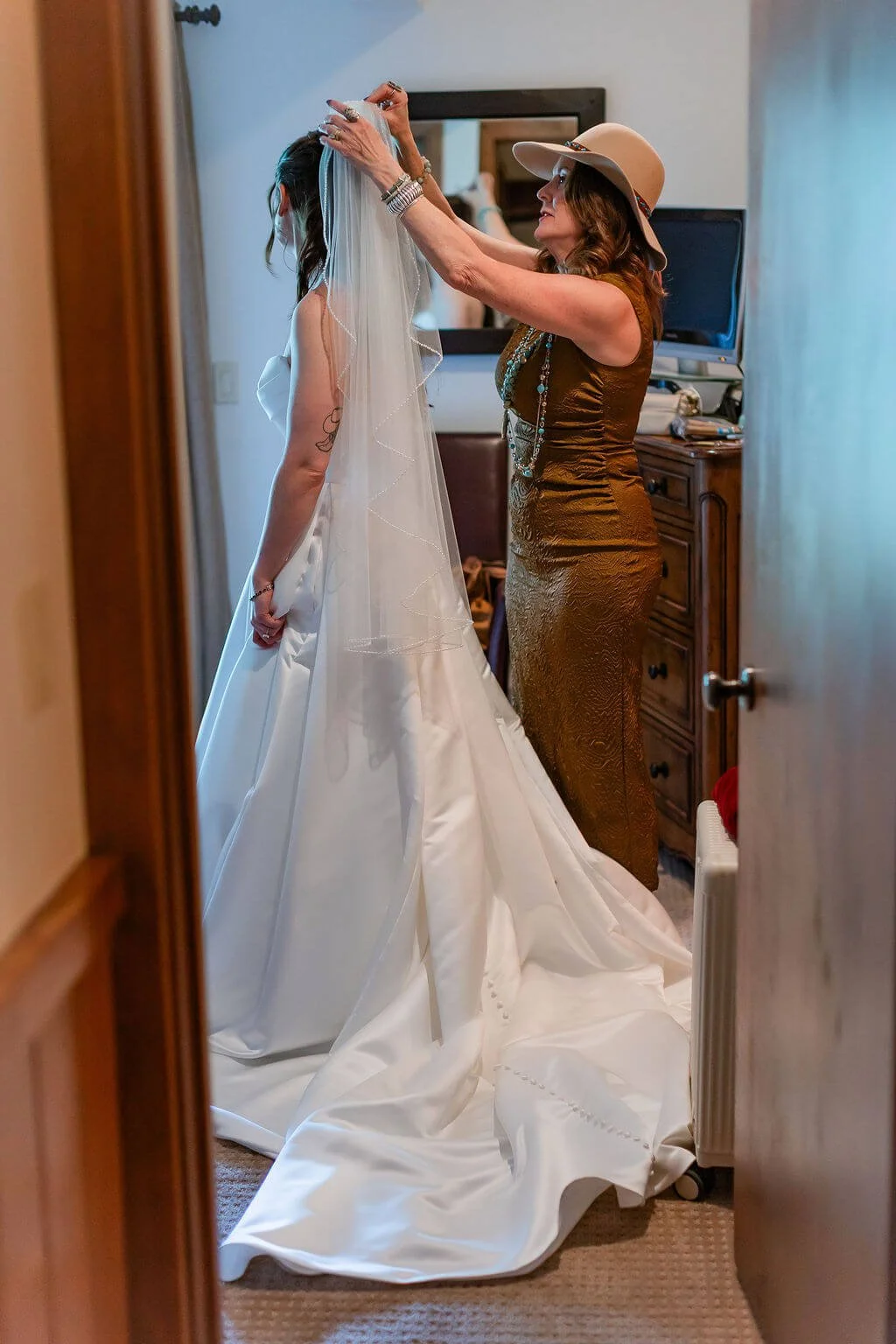 Josh&Morgan'sWeddingSneakPeekPrint-10.jpg