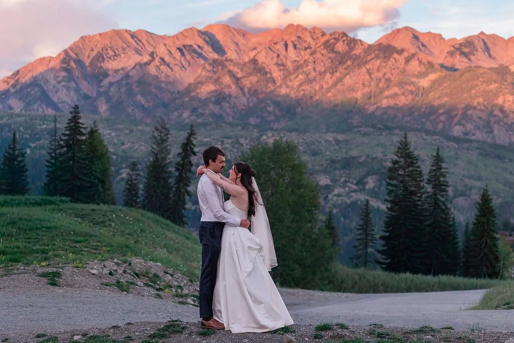 Josh&Morgan'sWeddingSneakPeekPrint-54.jpg