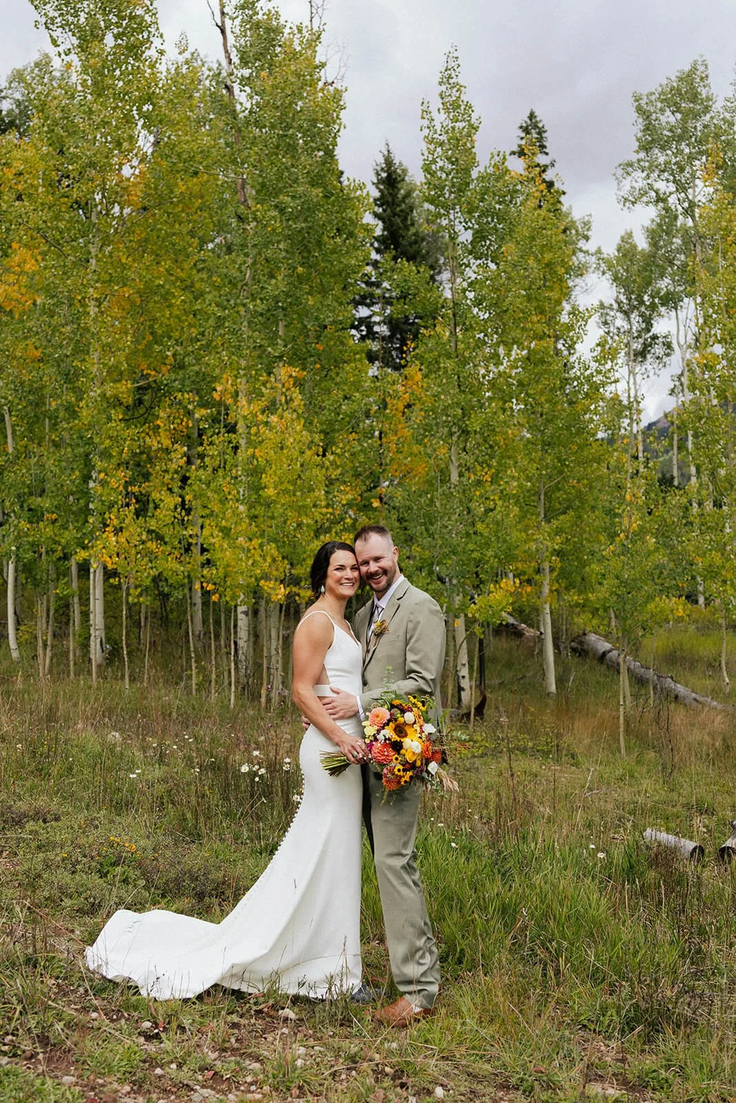 ArynHayden-CascadeVillage-Wedding-SneakPeeks-6196.jpg