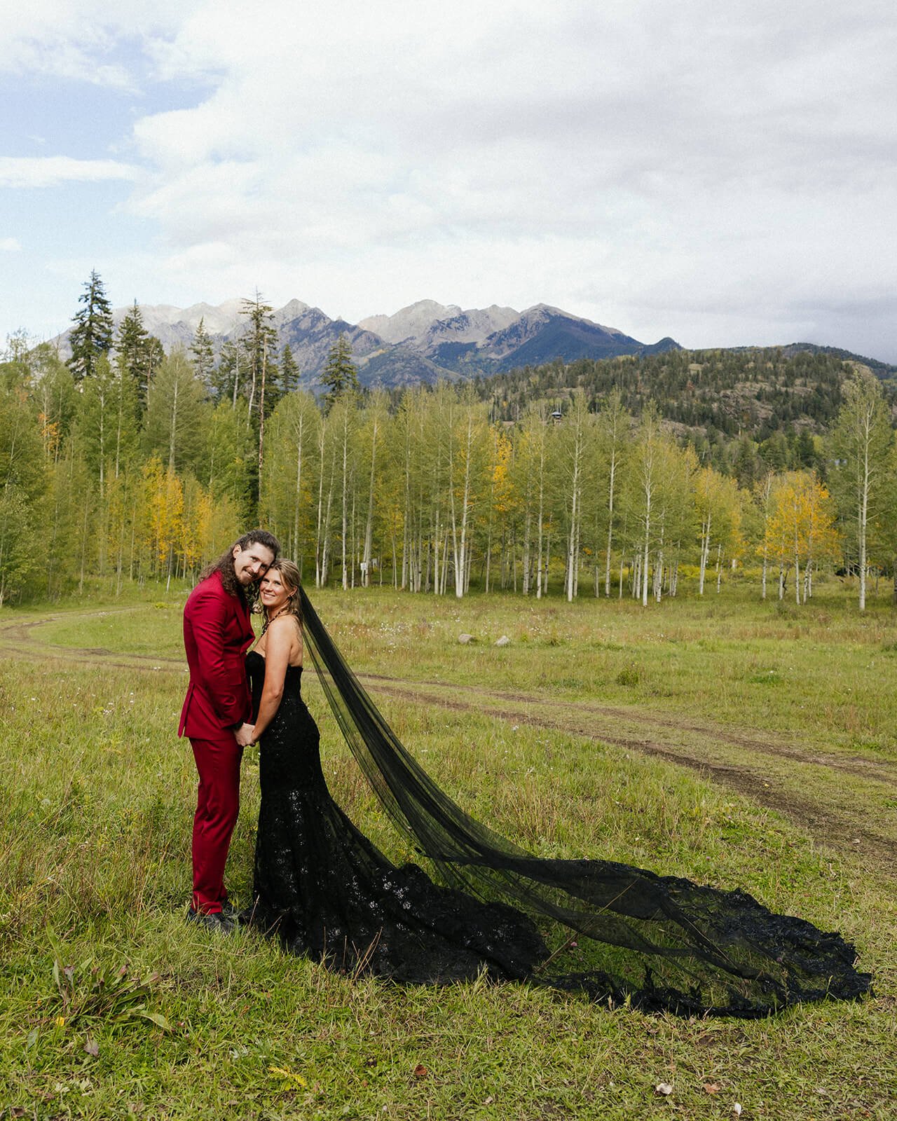 MaryKatherine-Johnathan-BDL-Wedding-SneakPeeks-0654.jpg