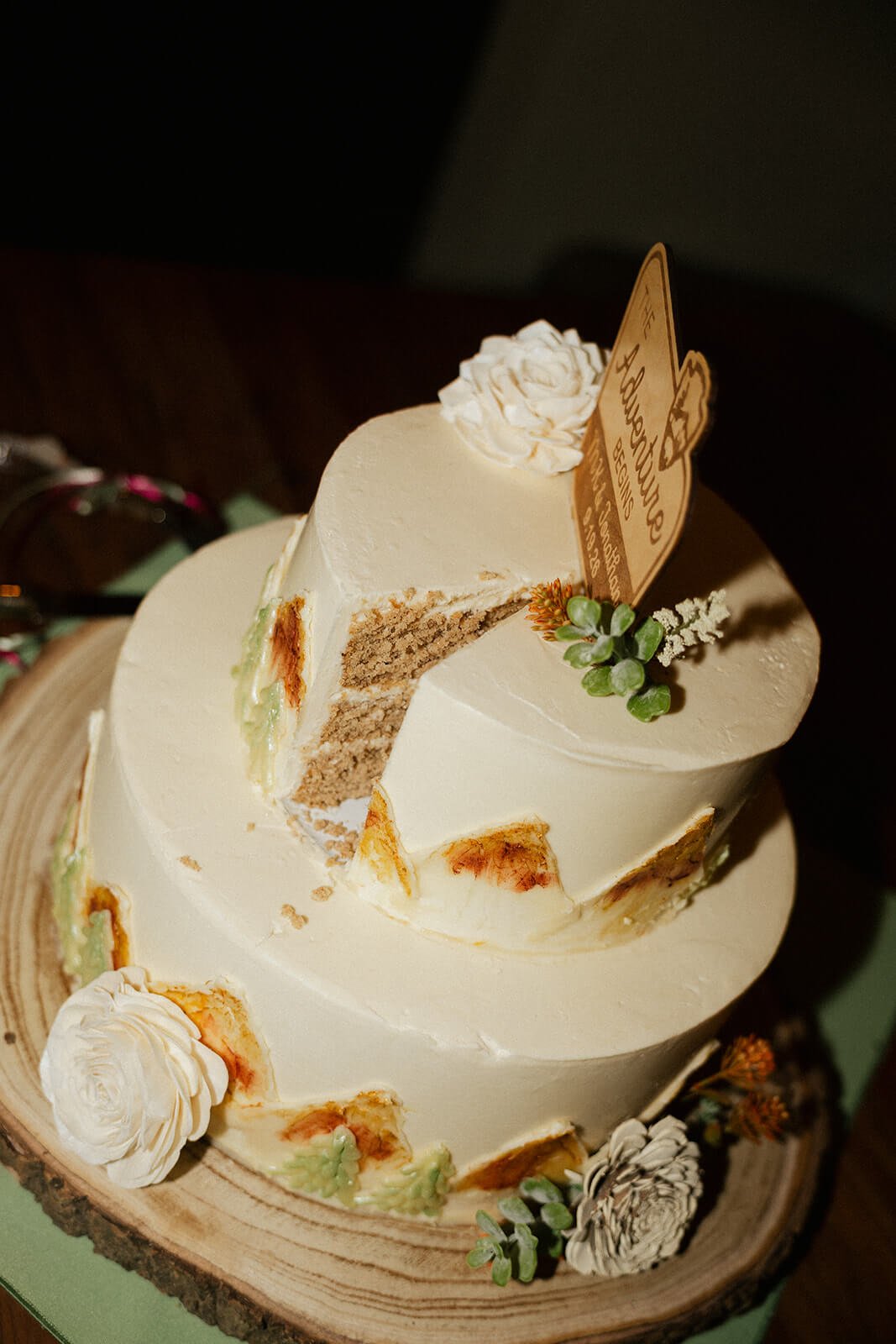 MaryKatherine-Johnathan-BDL-Wedding-SneakPeeks-1870.jpg