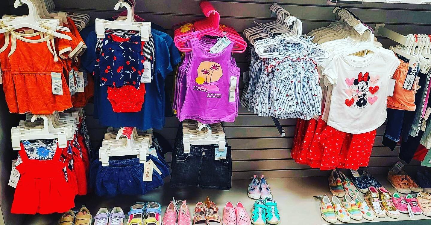 RESTOCK ALERT ‼️ 

We got lots of of new toddlers product. 

Lovely sets for the Disney lovers!